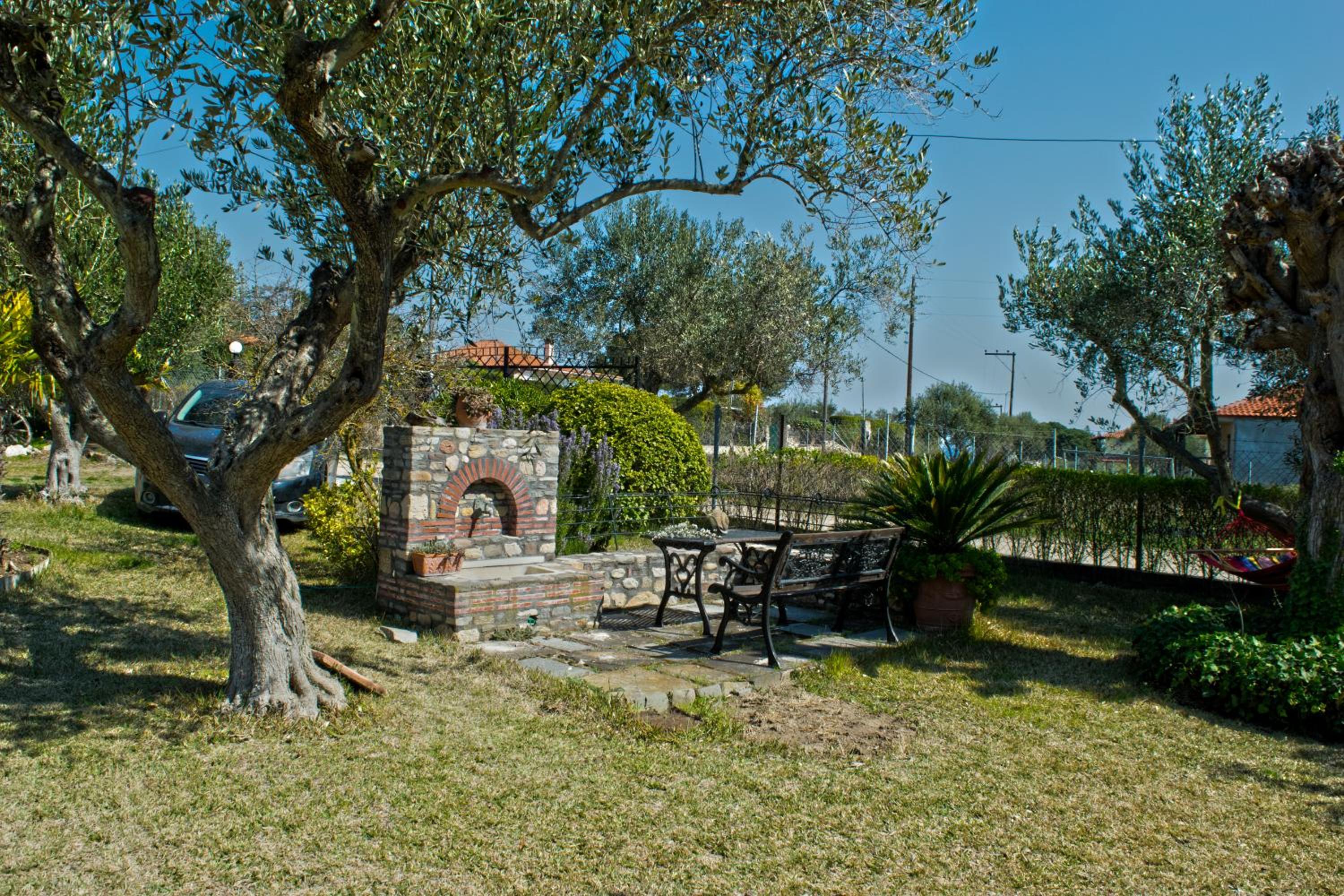 Photo 23