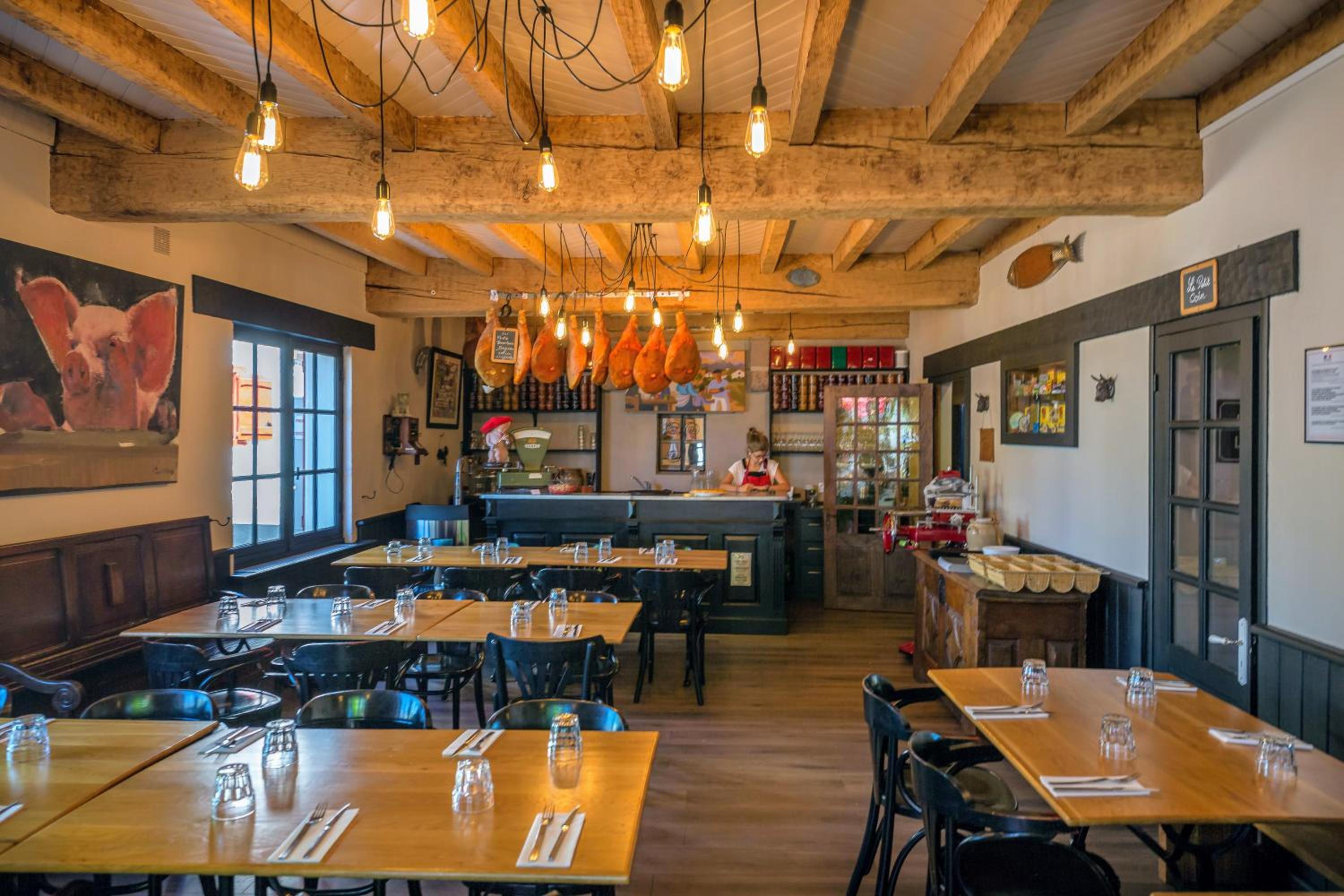 restaurant