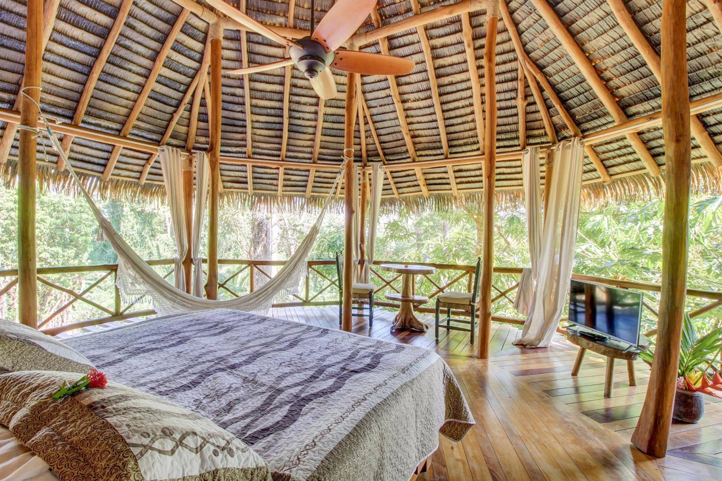 CASA CONTIKI