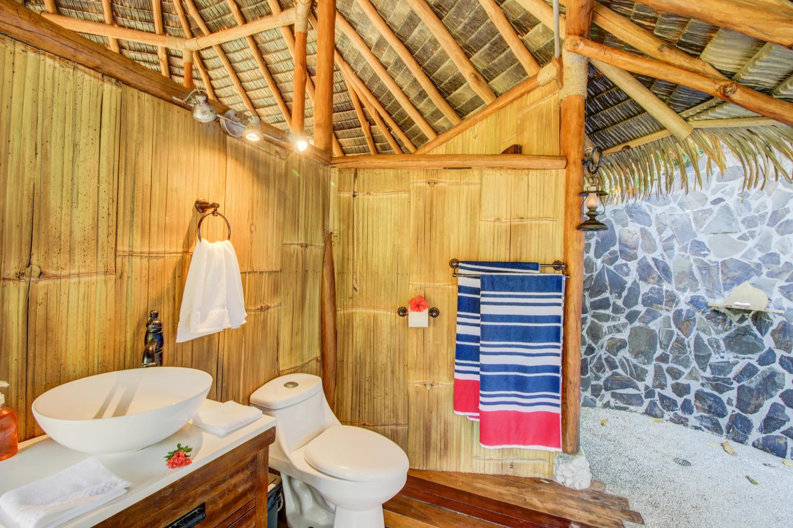 CASA CONTIKI