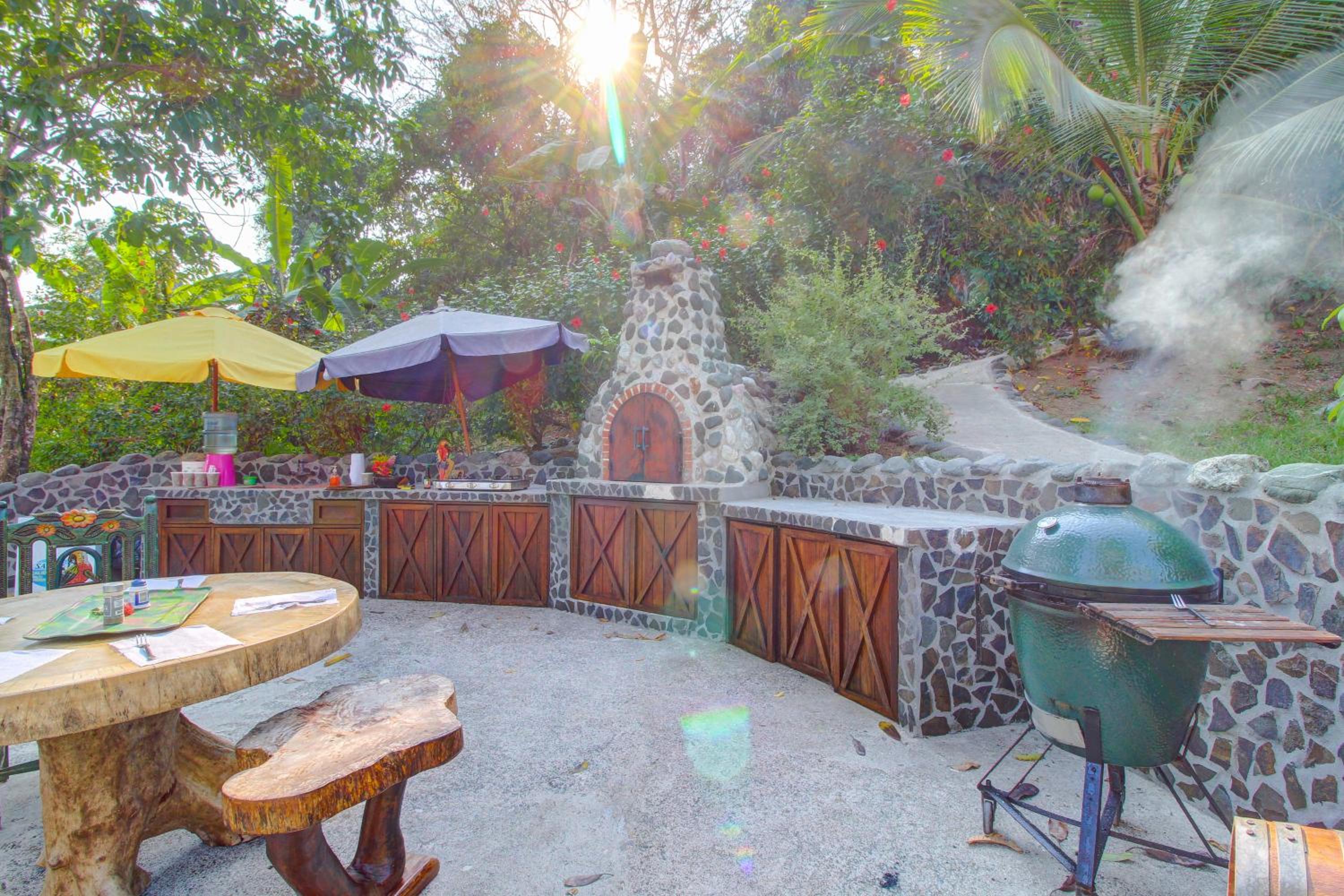CASA CONTIKI