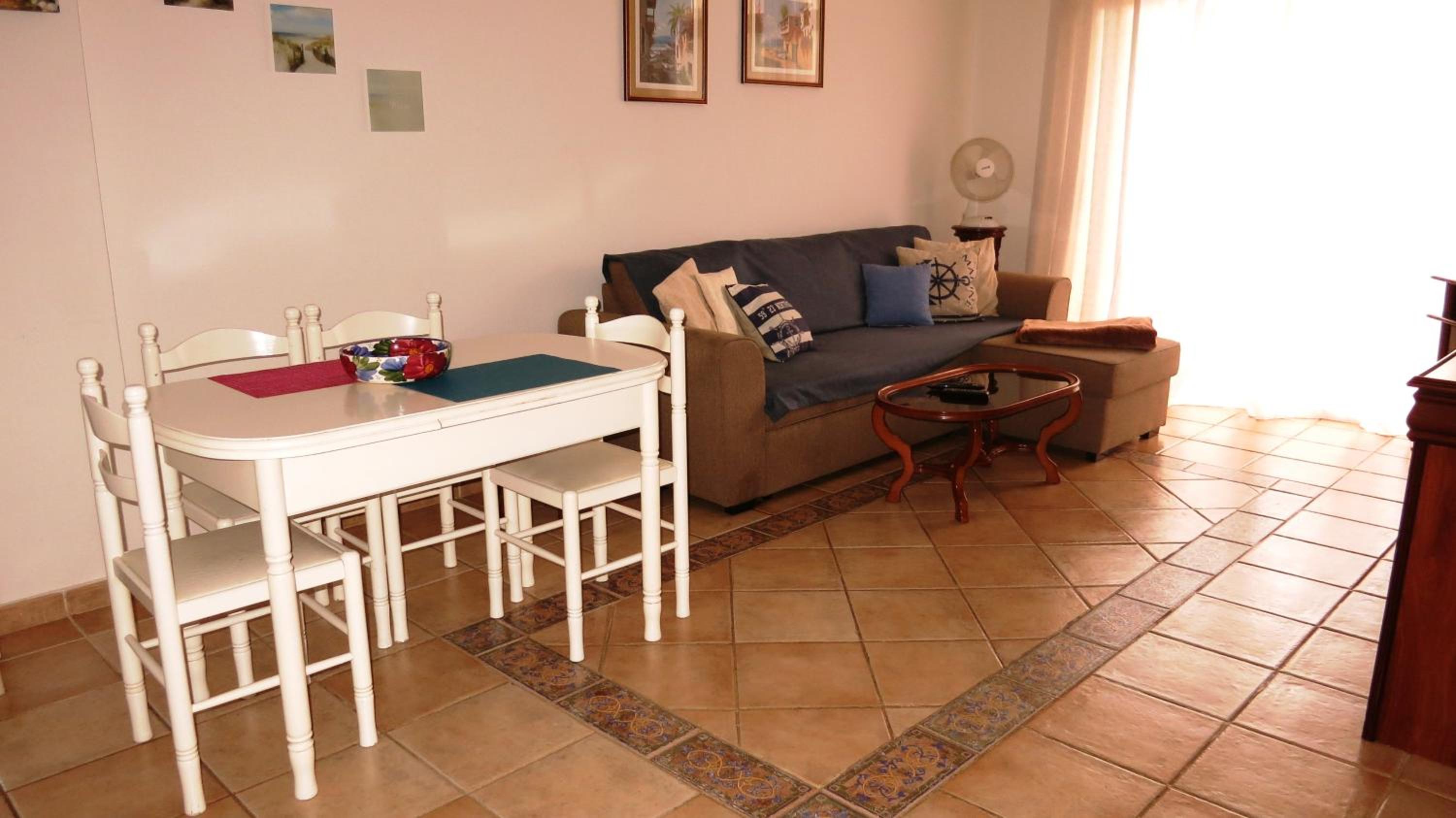 Holiday apartment Paraiso view 3