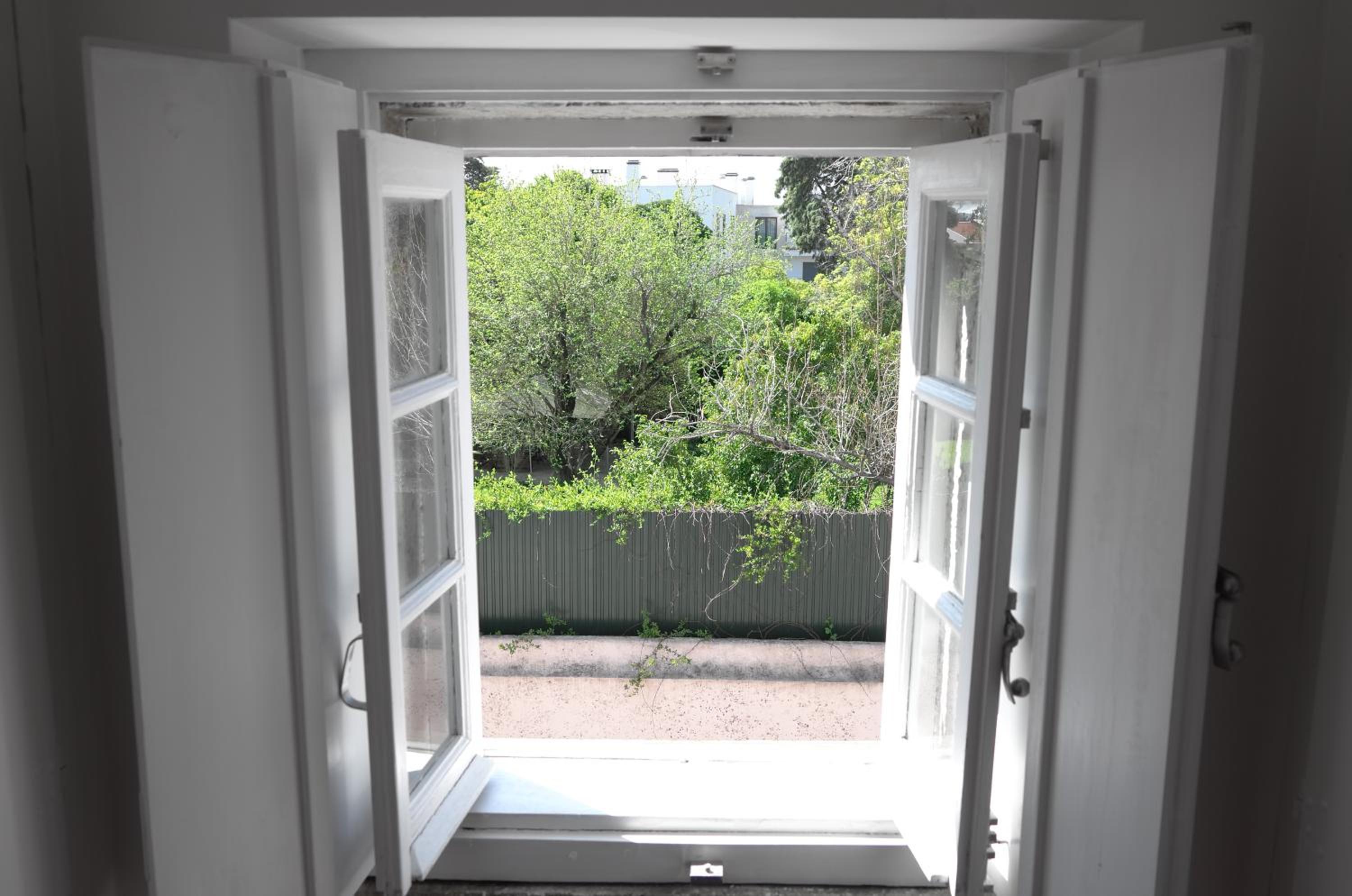 1881 Historical duplex Suite photo 5