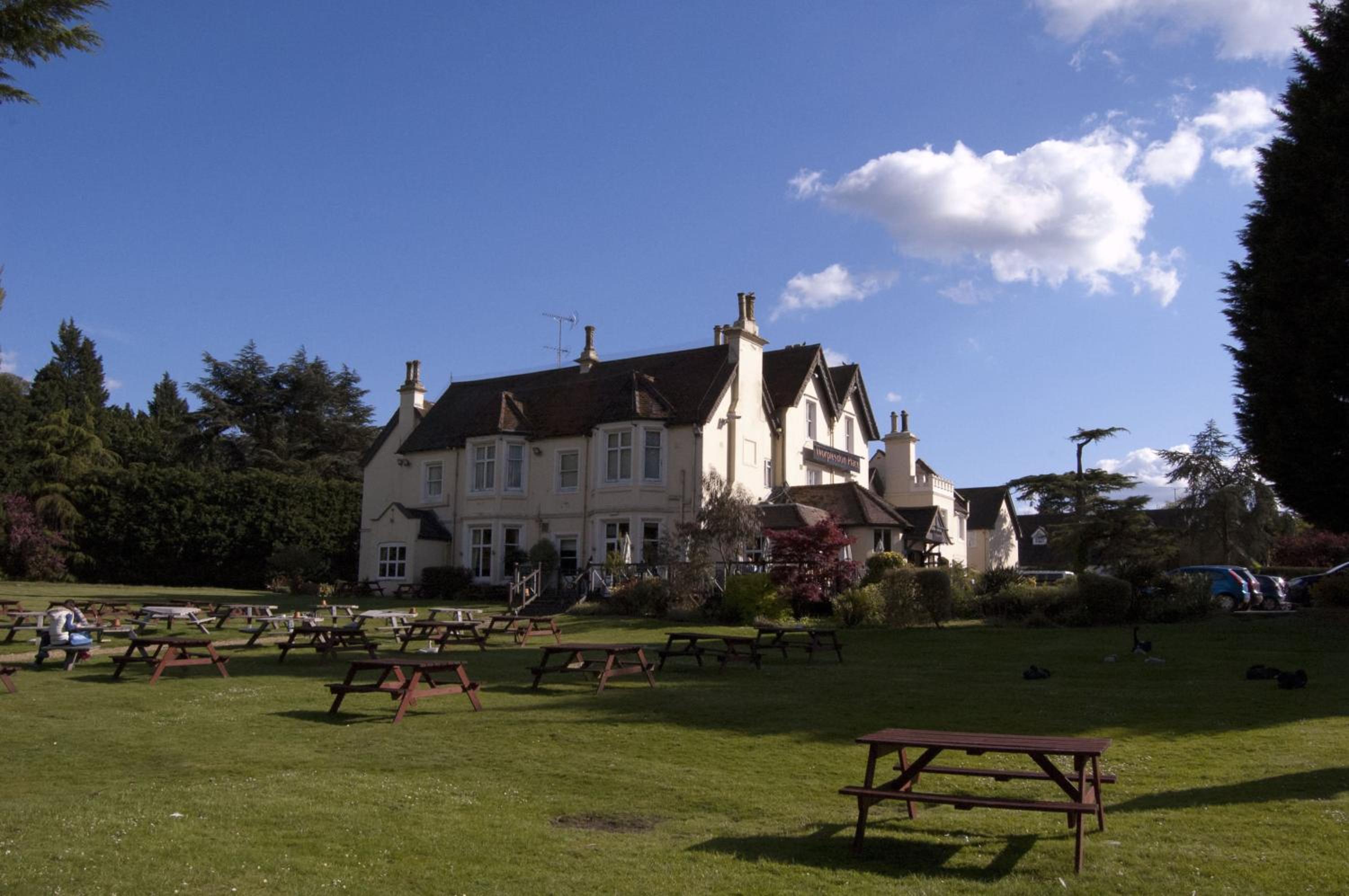 Guildford Vacations - Worplesdon Place Hotel - Property Image 36