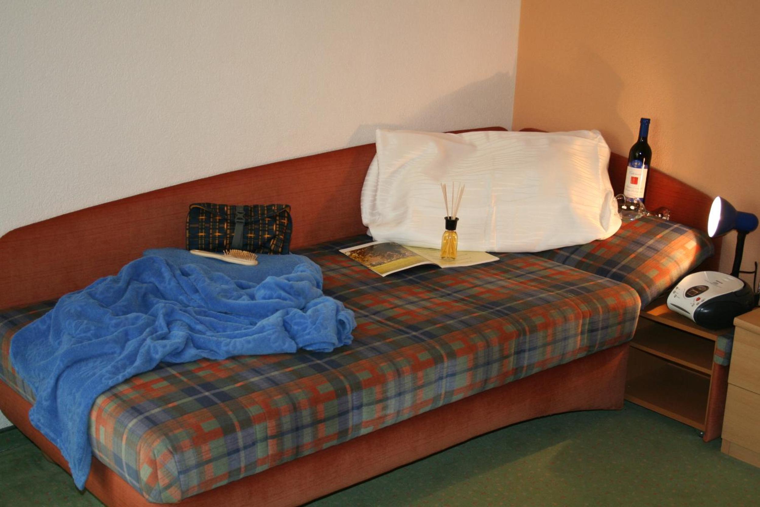 Photo 9