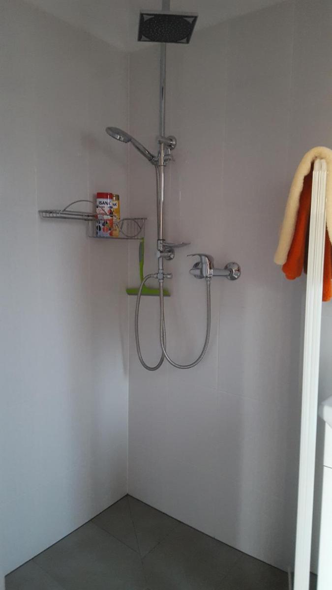 Photo 48