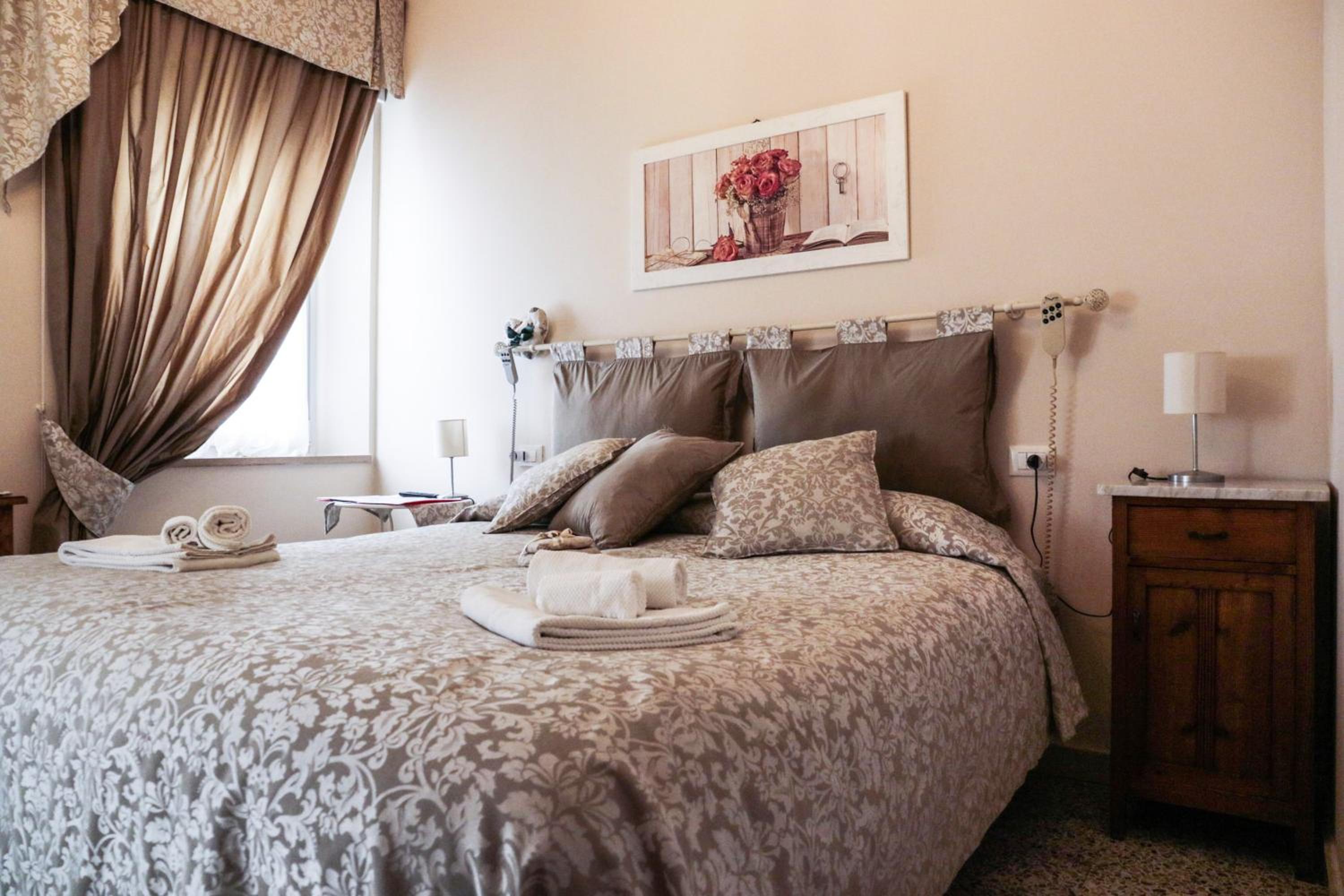 Le Finestre sul Borgo Rooms