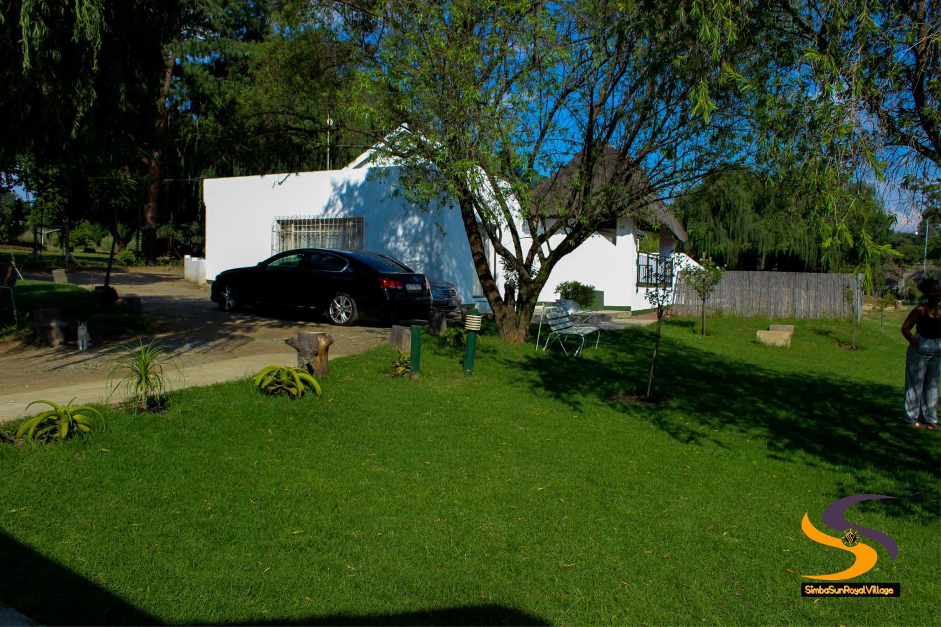 SimbaSun Cottages
