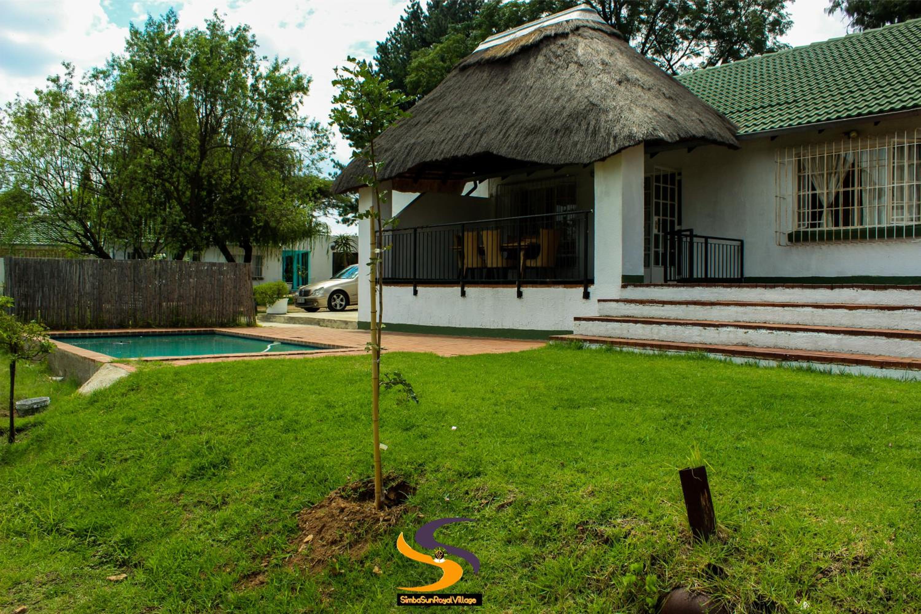 SimbaSun Cottages