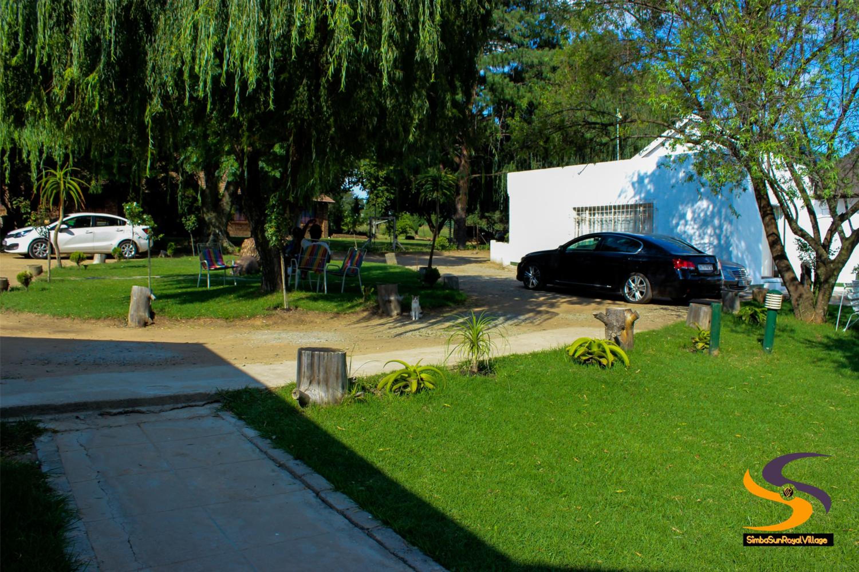 SimbaSun Cottages