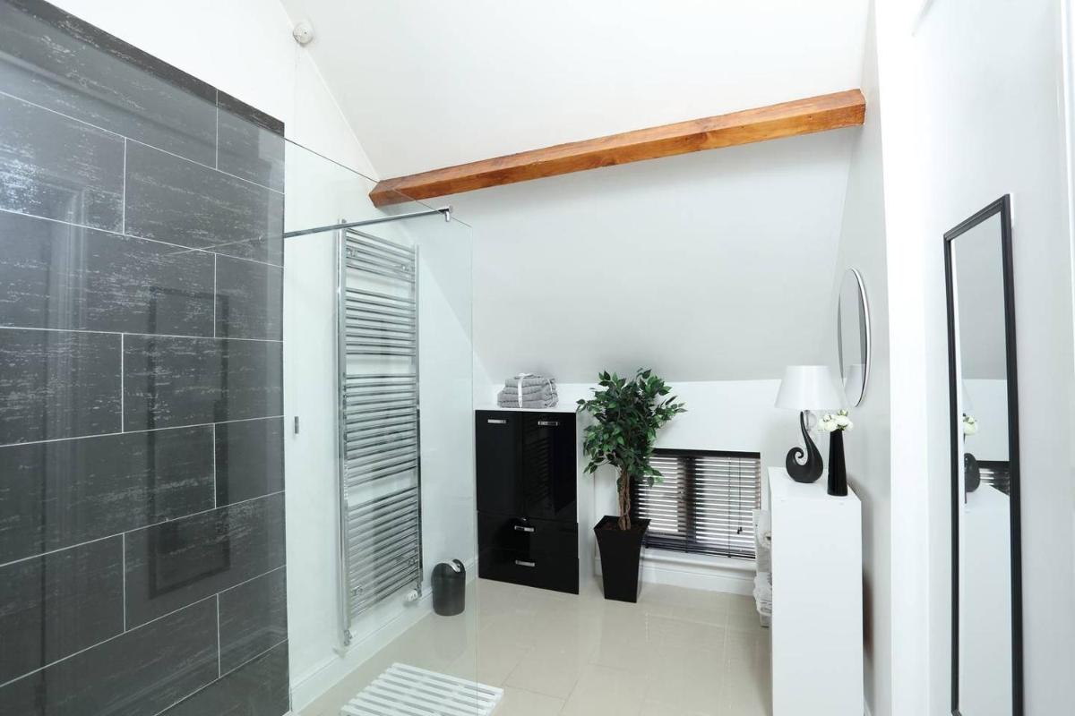 8 Park Terrace view 4