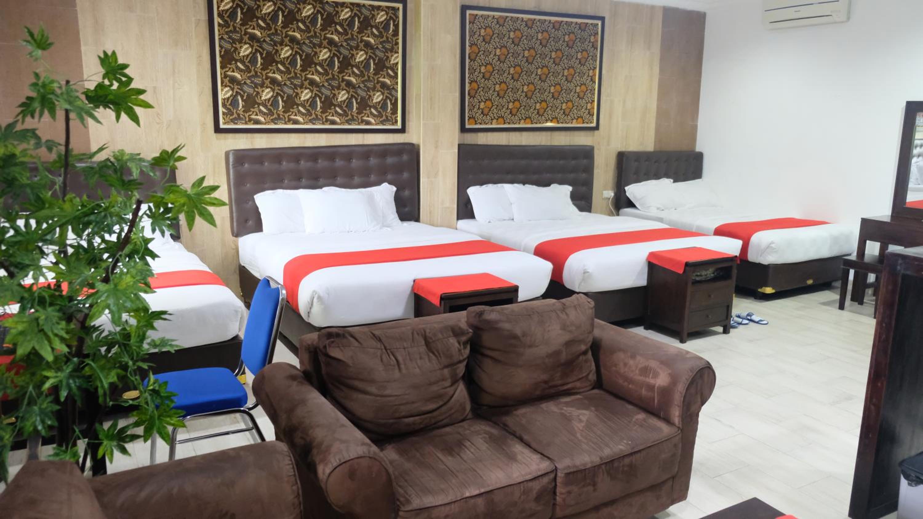 hotel room