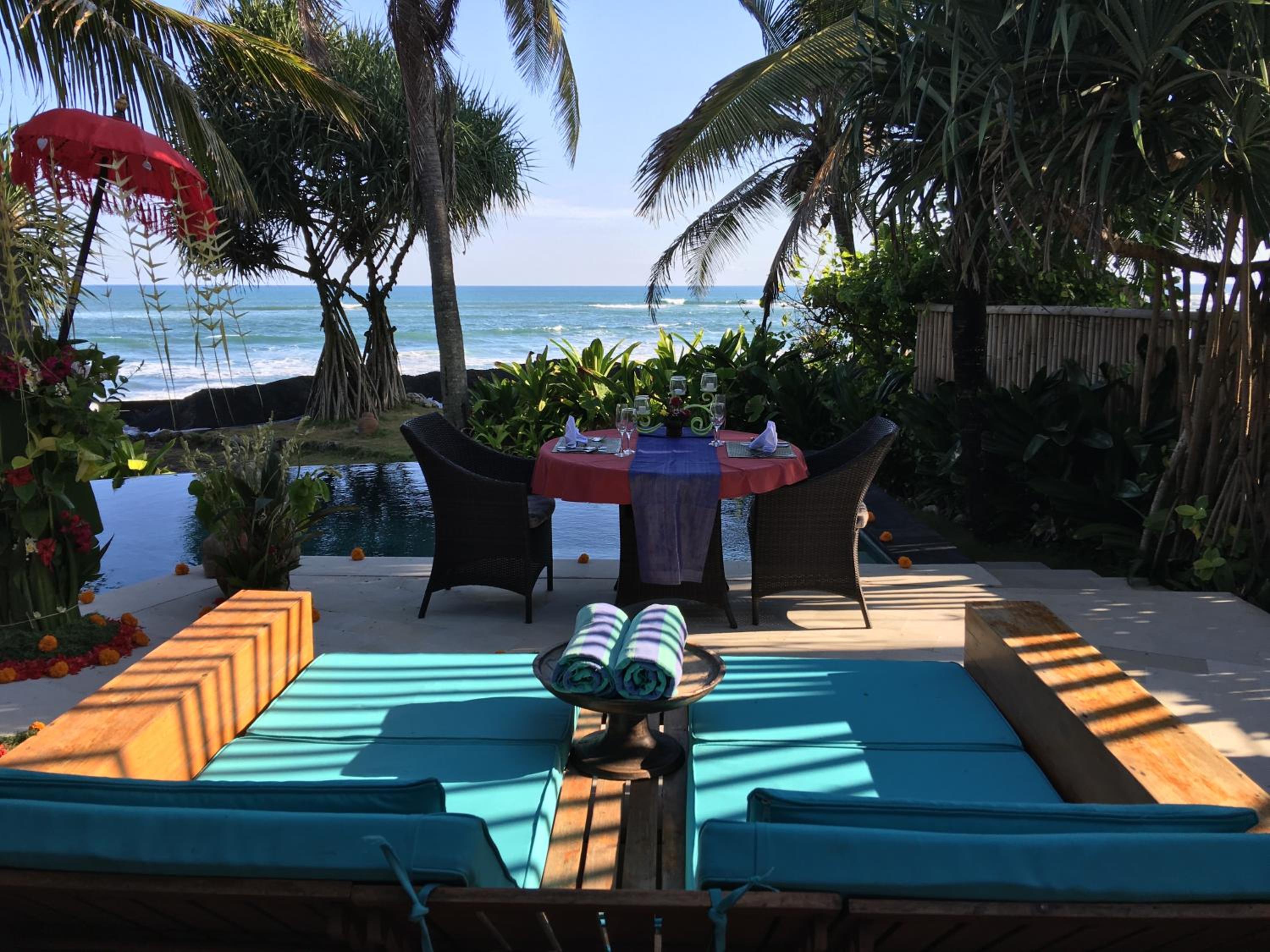 Sejuk Beach Villas - Image 1