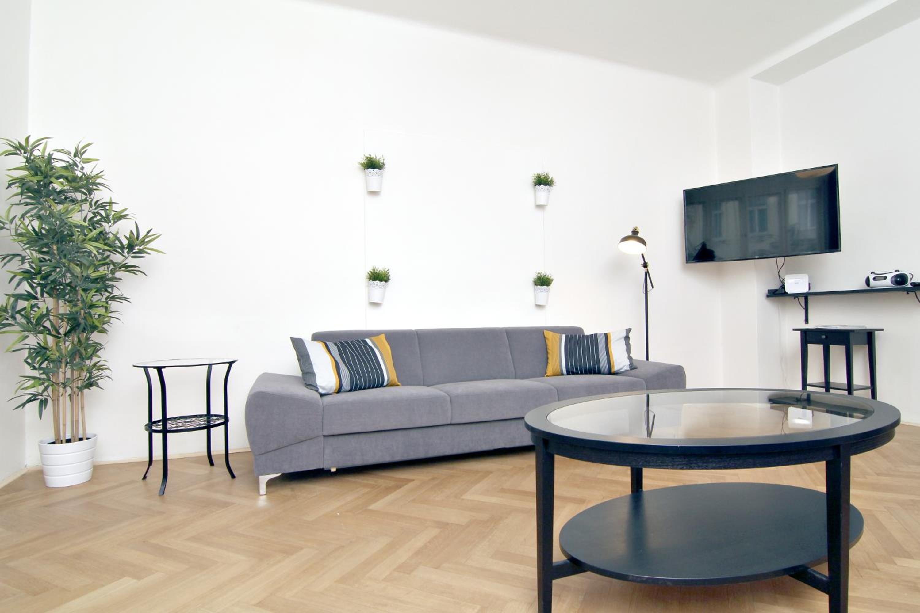 Apartments with 2 Bathrooms