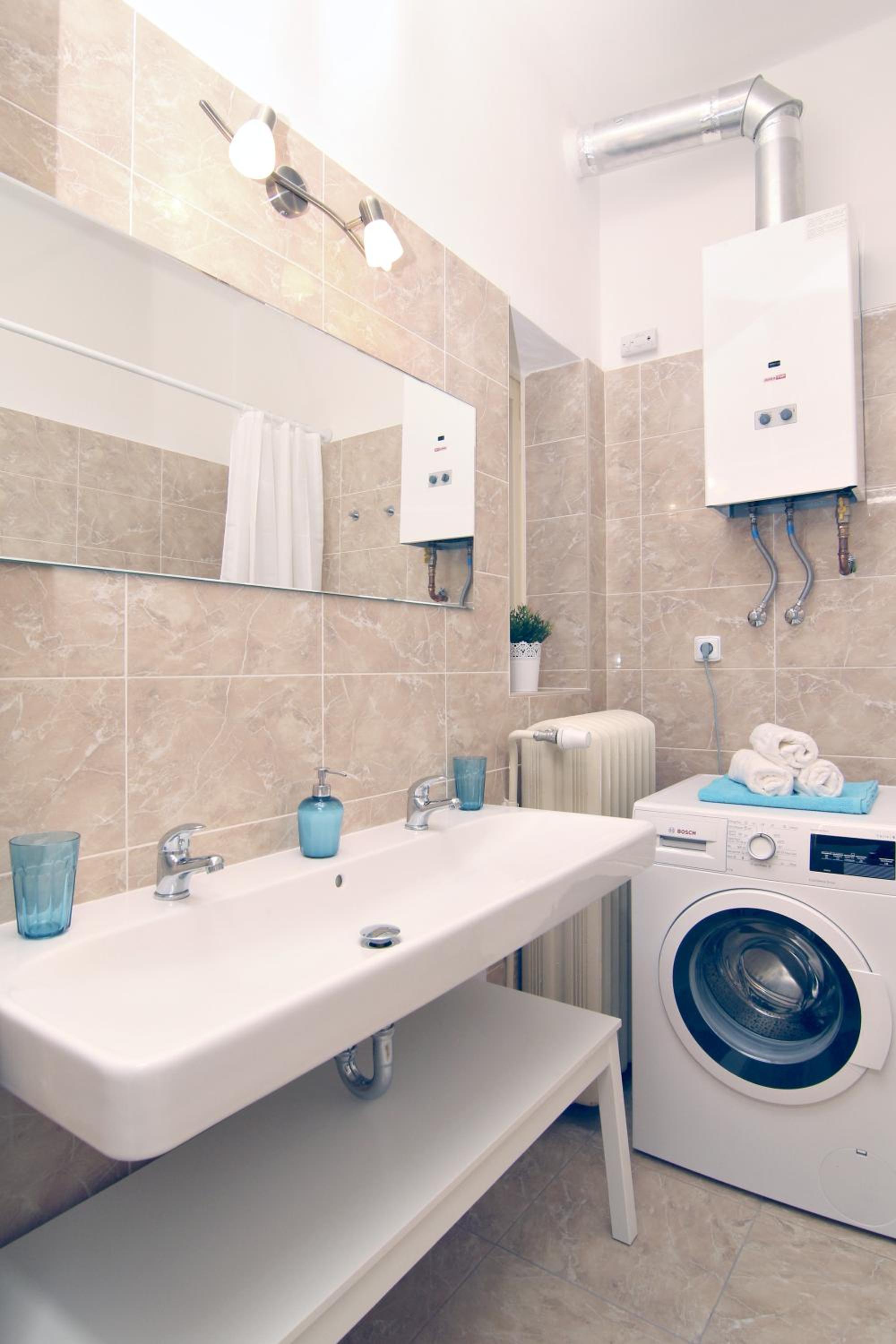 Apartments with 2 Bathrooms