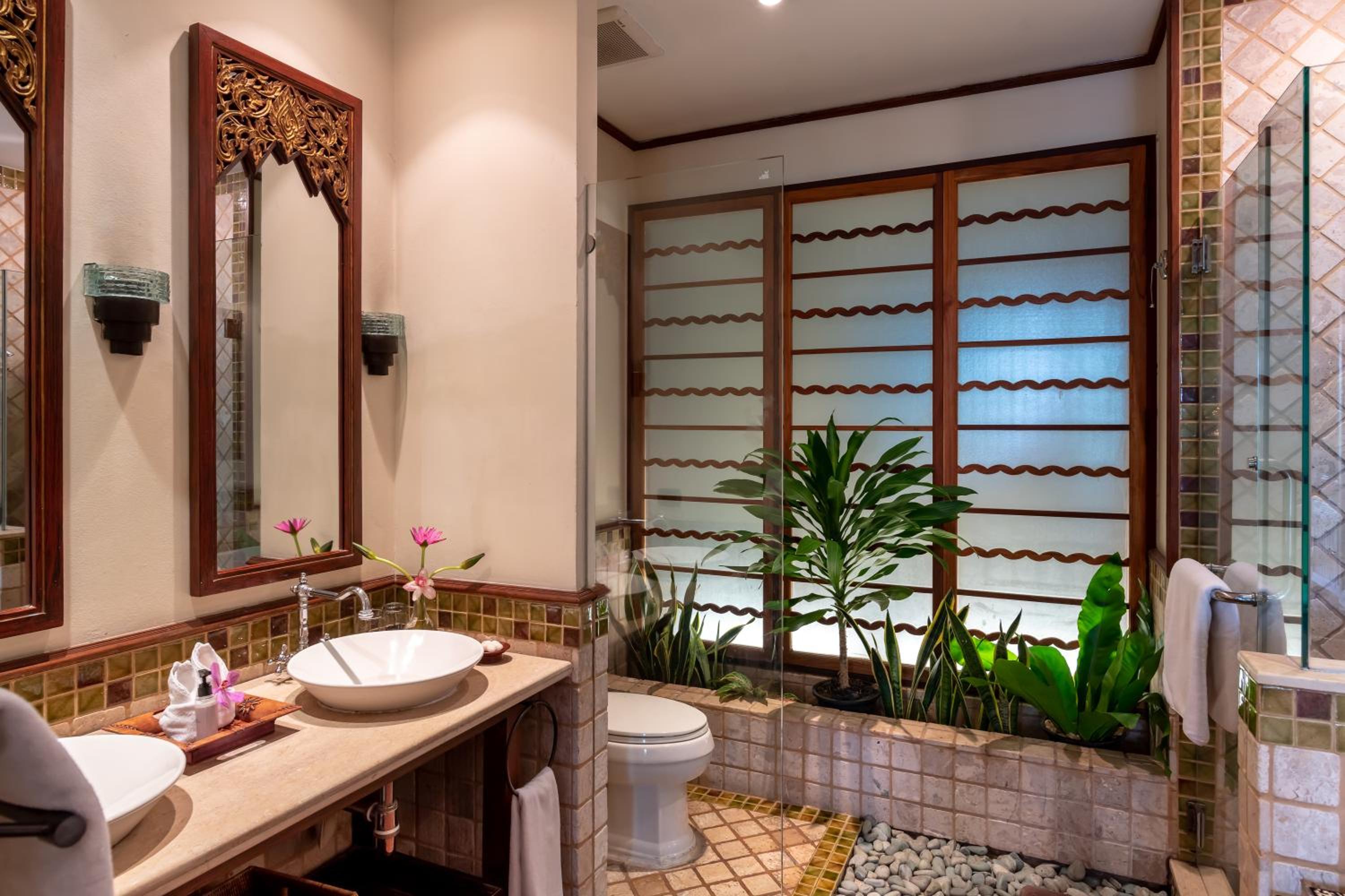Ariyasom Villa
