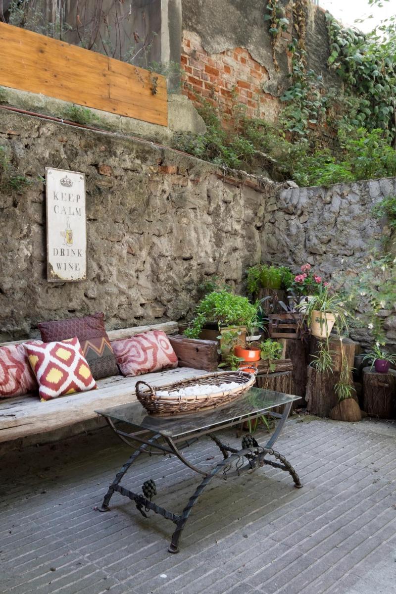 outdoor BBQ area