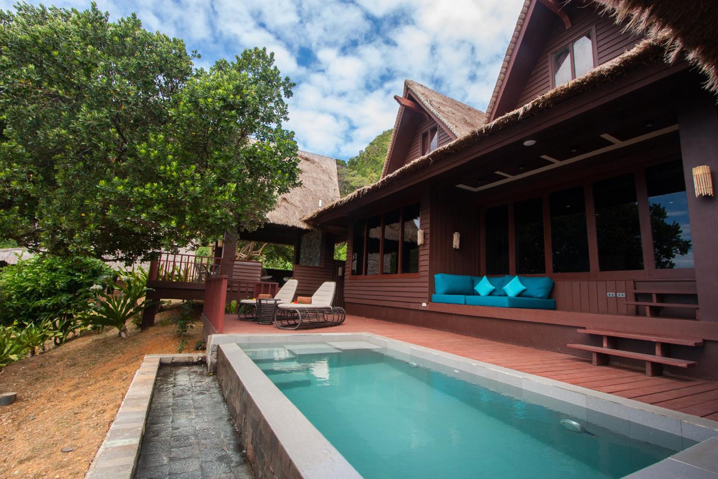 Cauayan Island Resort and Spa