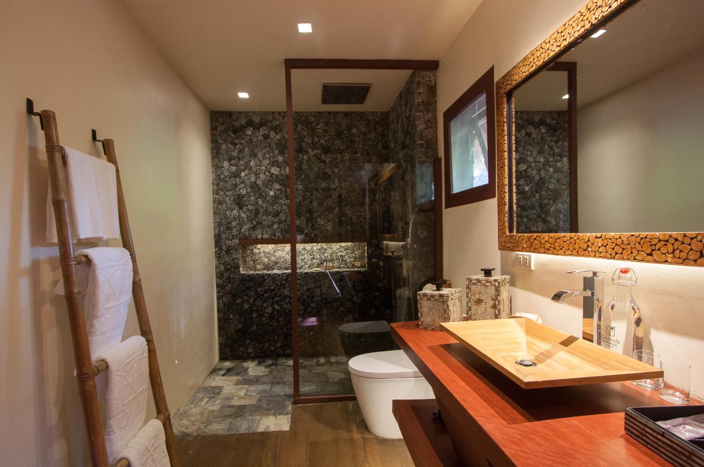 Cauayan Island Resort and Spa