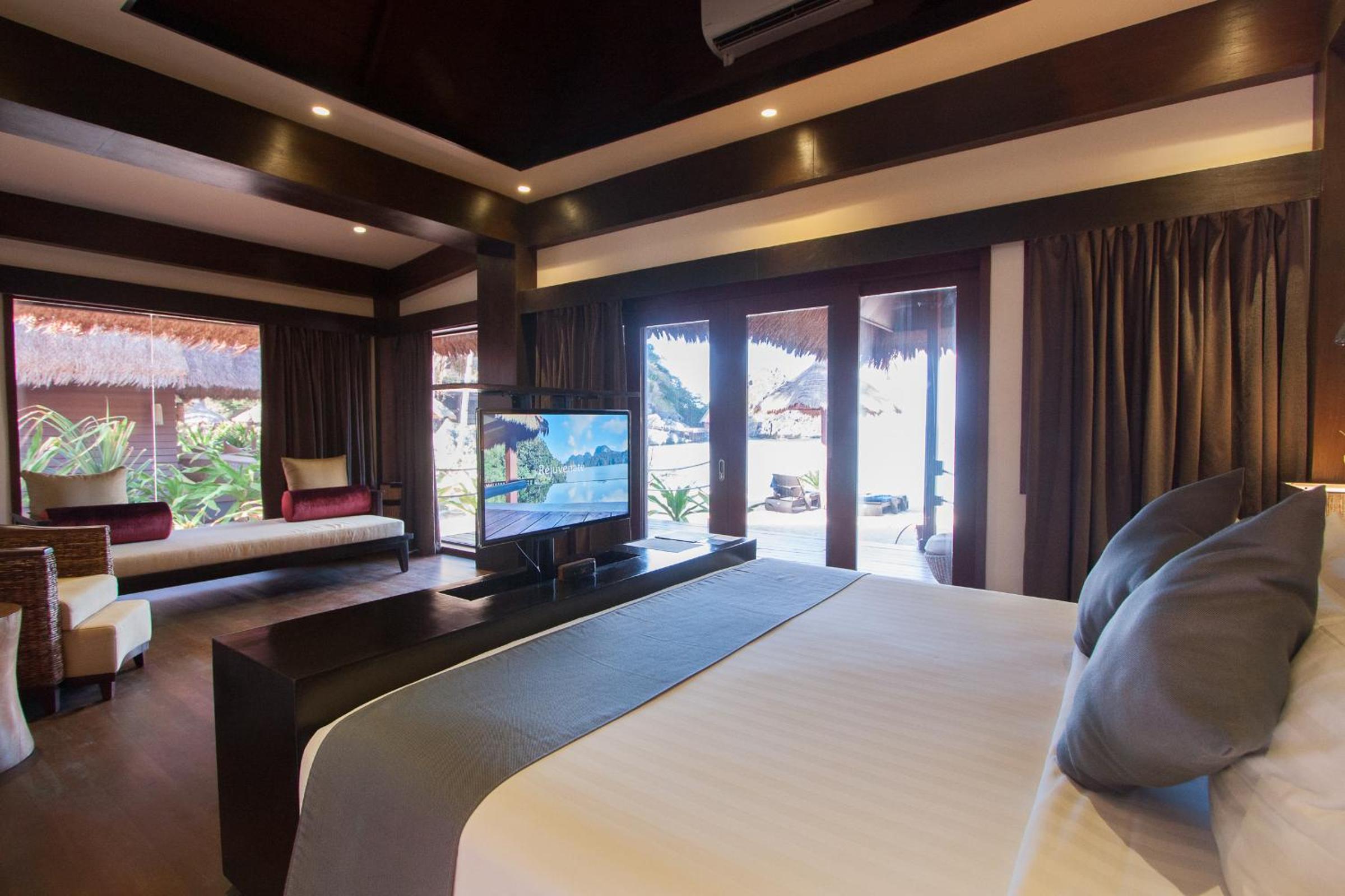 Cauayan Island Resort and Spa
