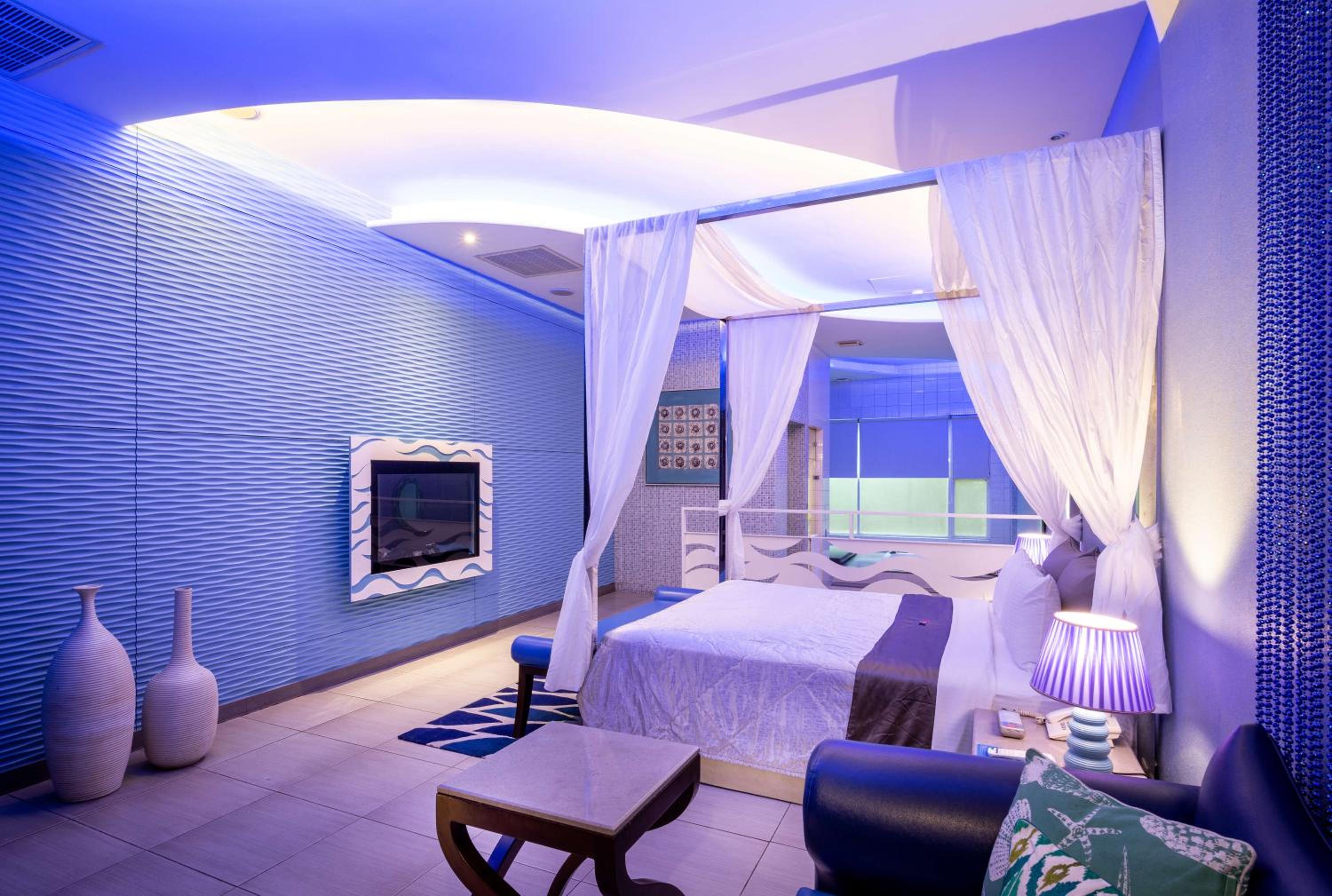 Vogue Boutique Motel