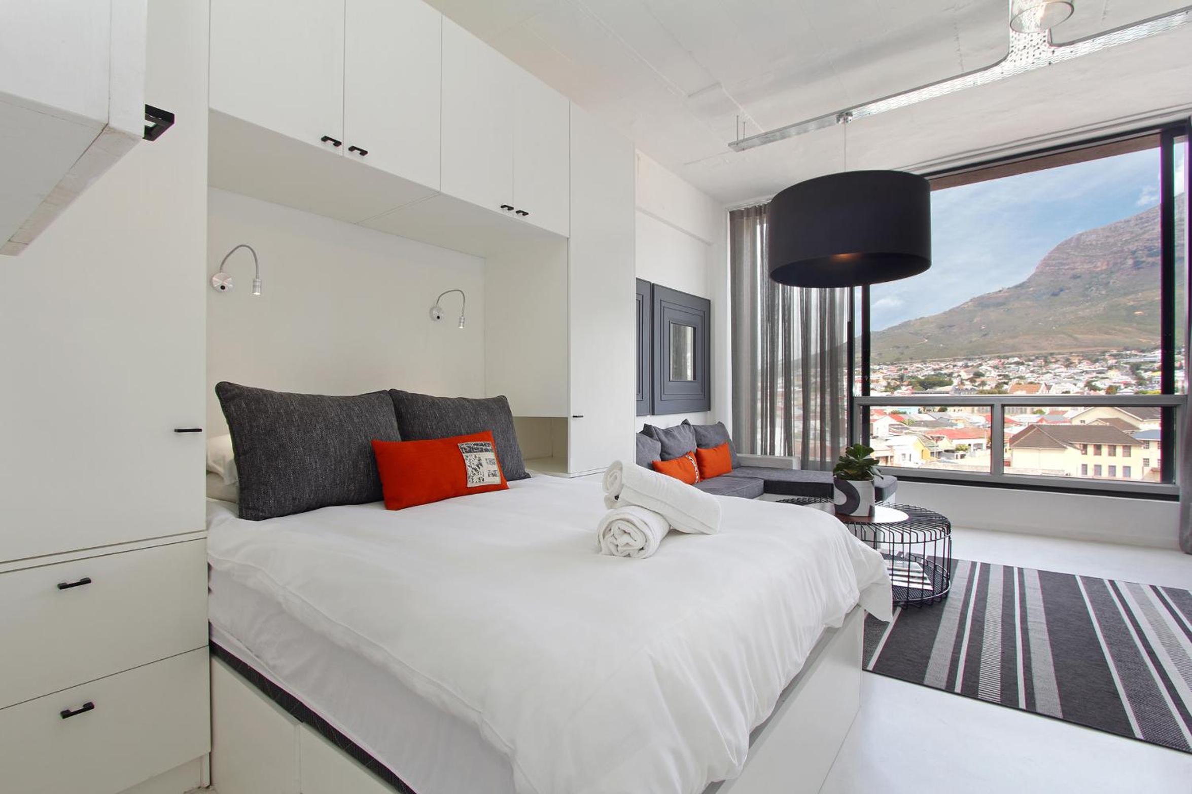 Harbour View Apartments