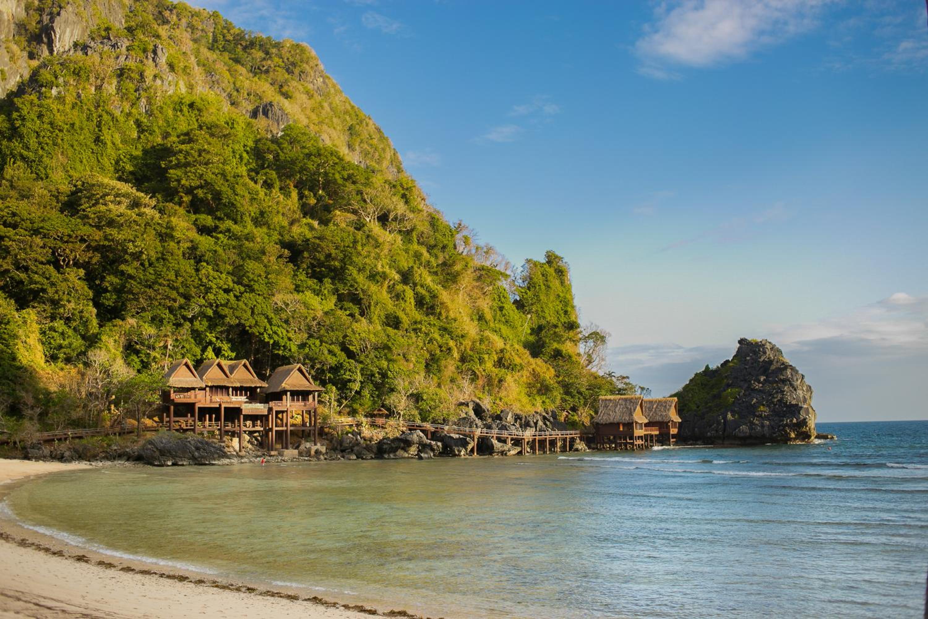Cauayan Island Resort and Spa