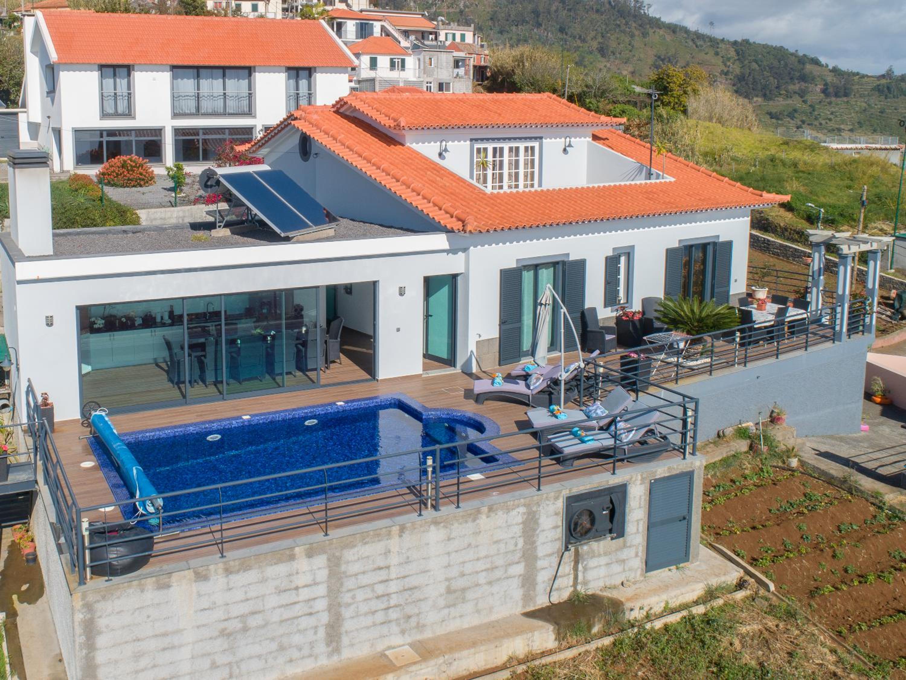 CASA LIRA Heated swiming, Sea View and Air Conditioning