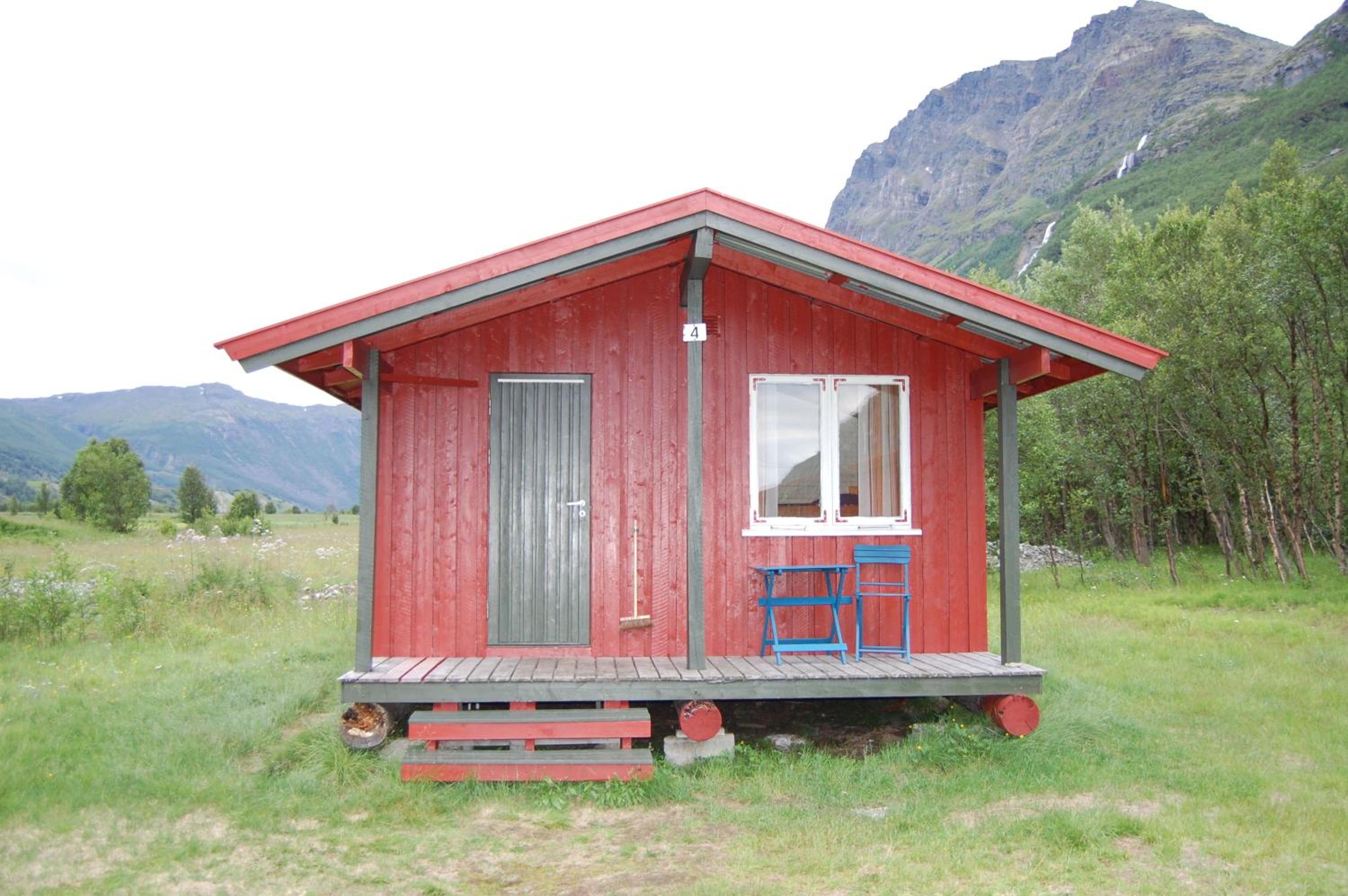 Basecamp Birtavarre view 2