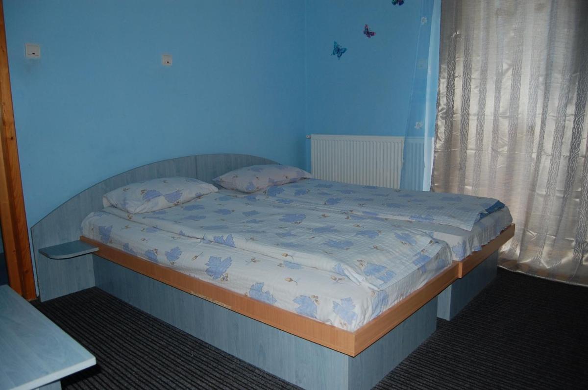 Photo 42