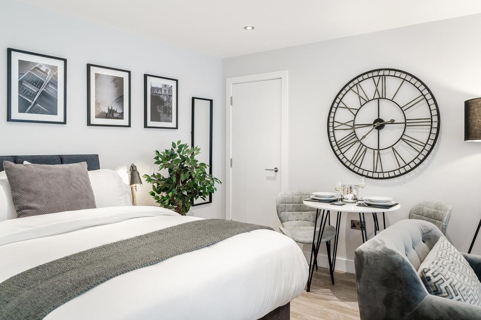 Tailored Stays - Central Cambridge Studios, Free Parking view 4
