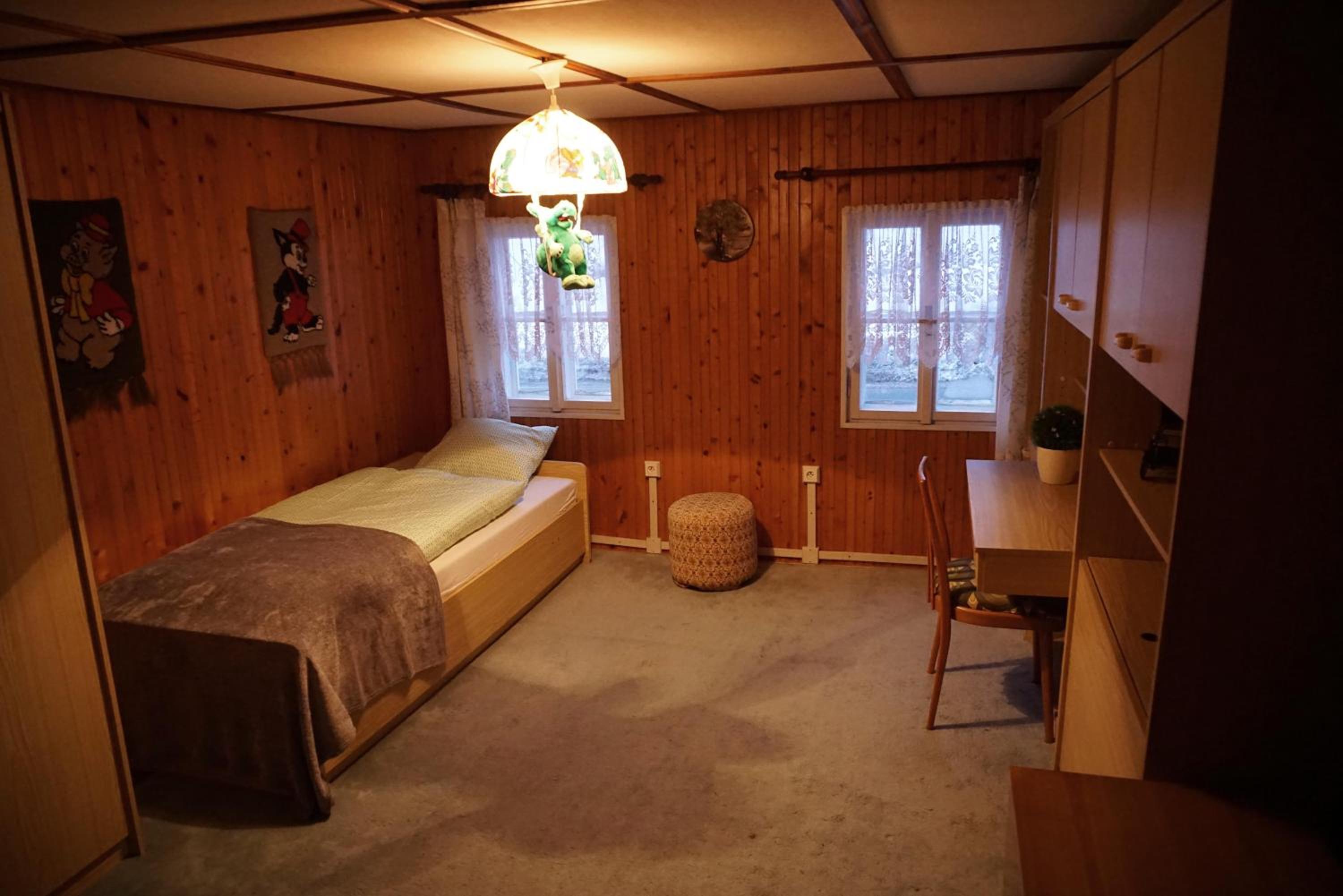 Photo 6