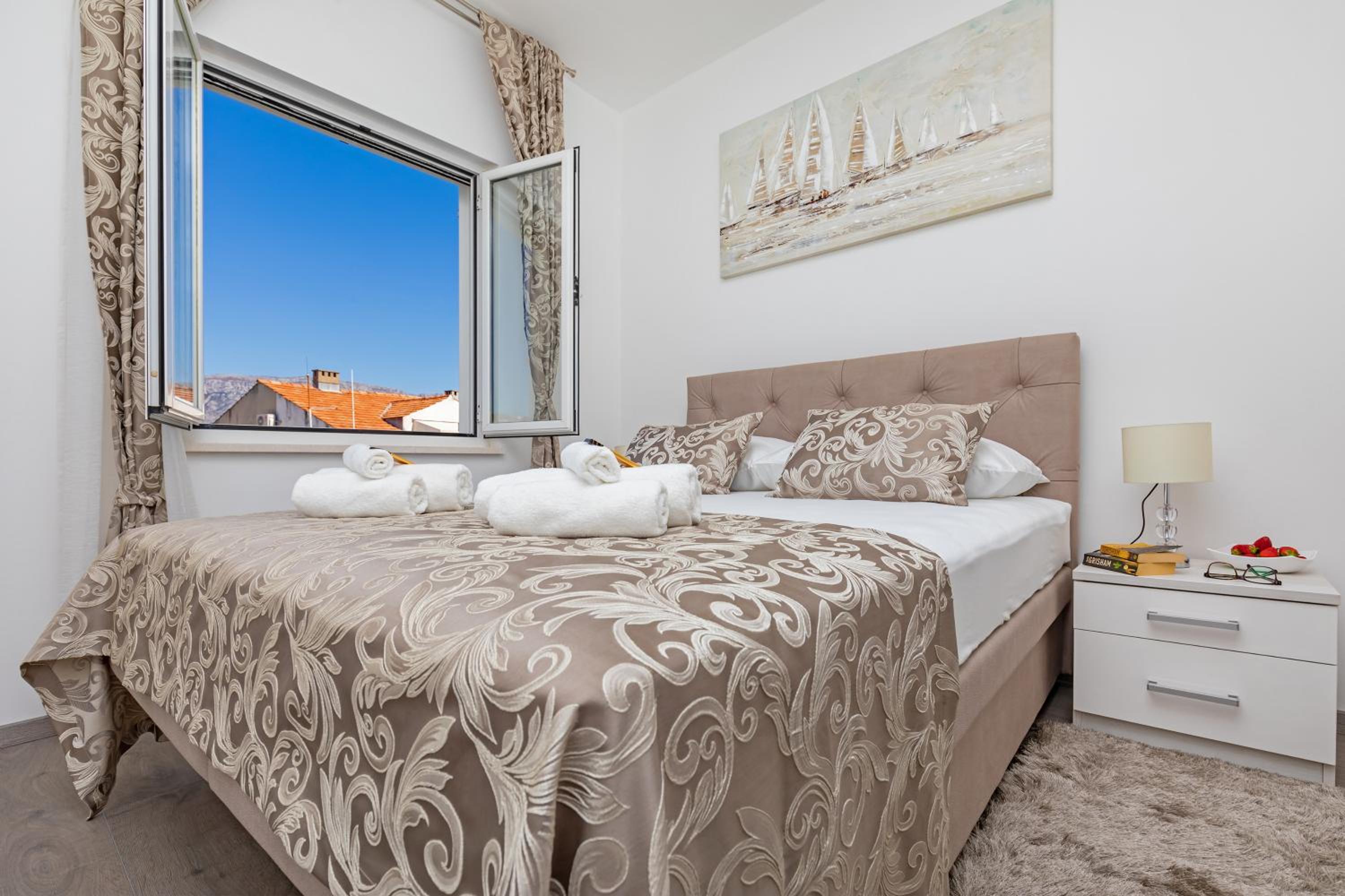 Apartment Sendi 5 min from the beach