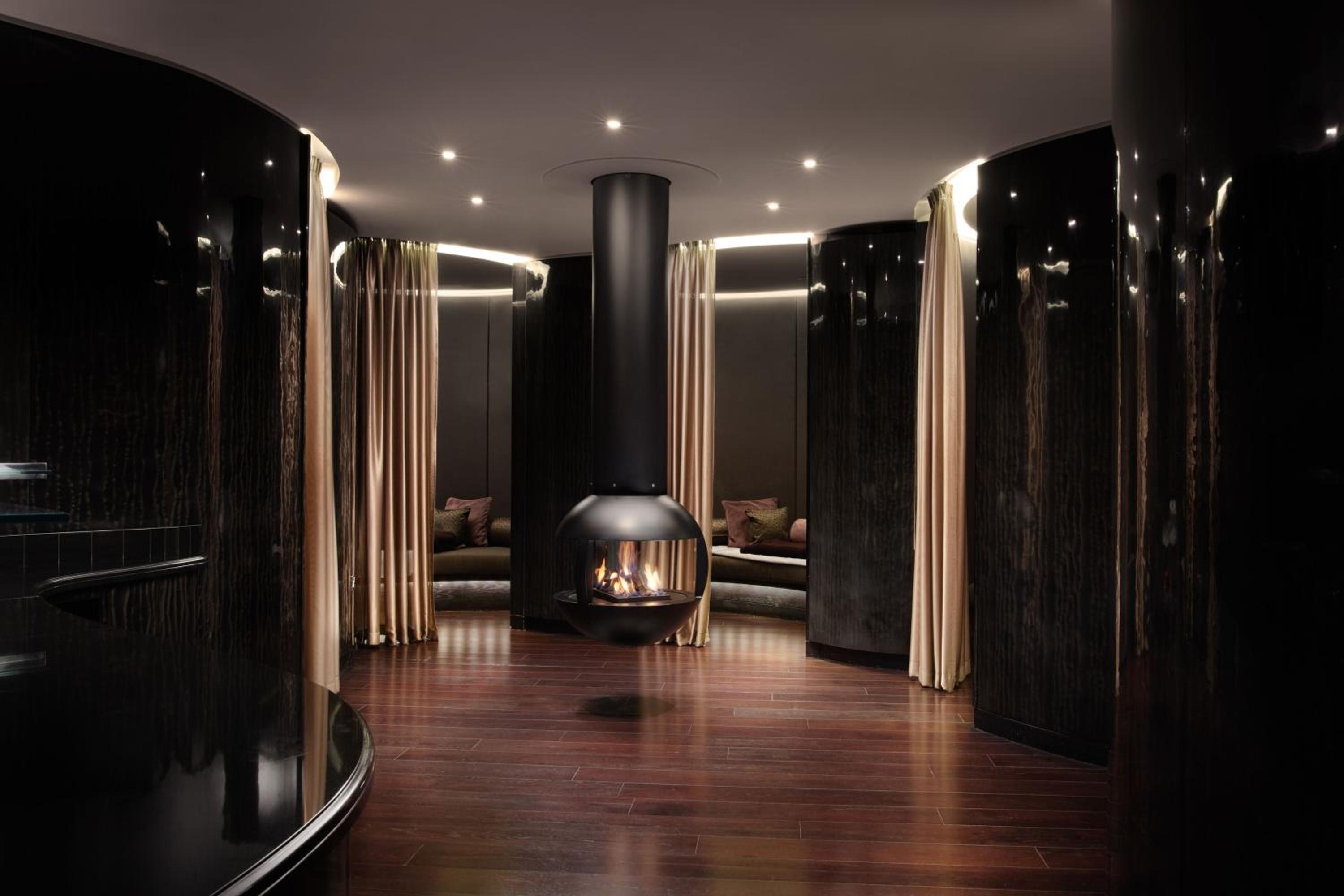 Corinthia London-4