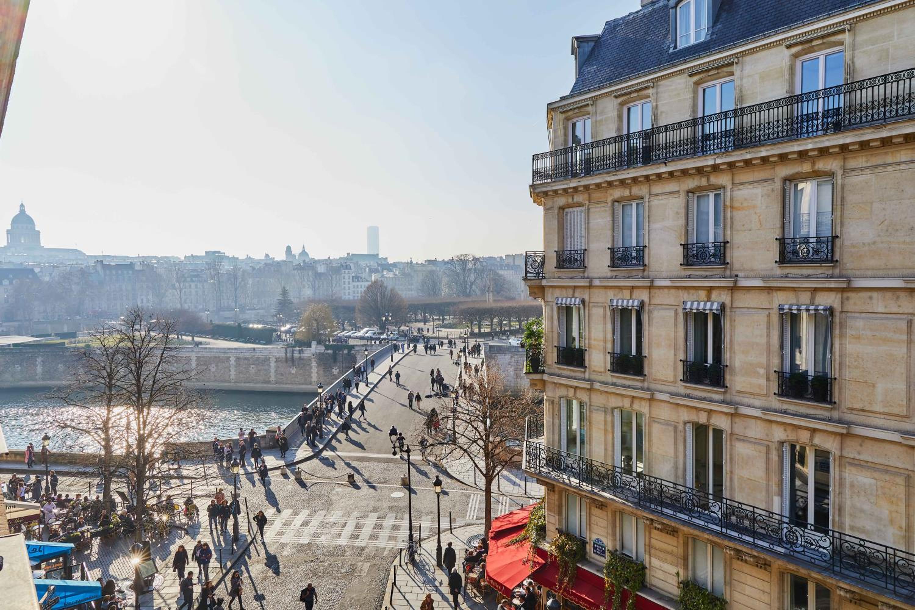 RESIDENCES HARCOURT - Ile Saint Louis - PARIS