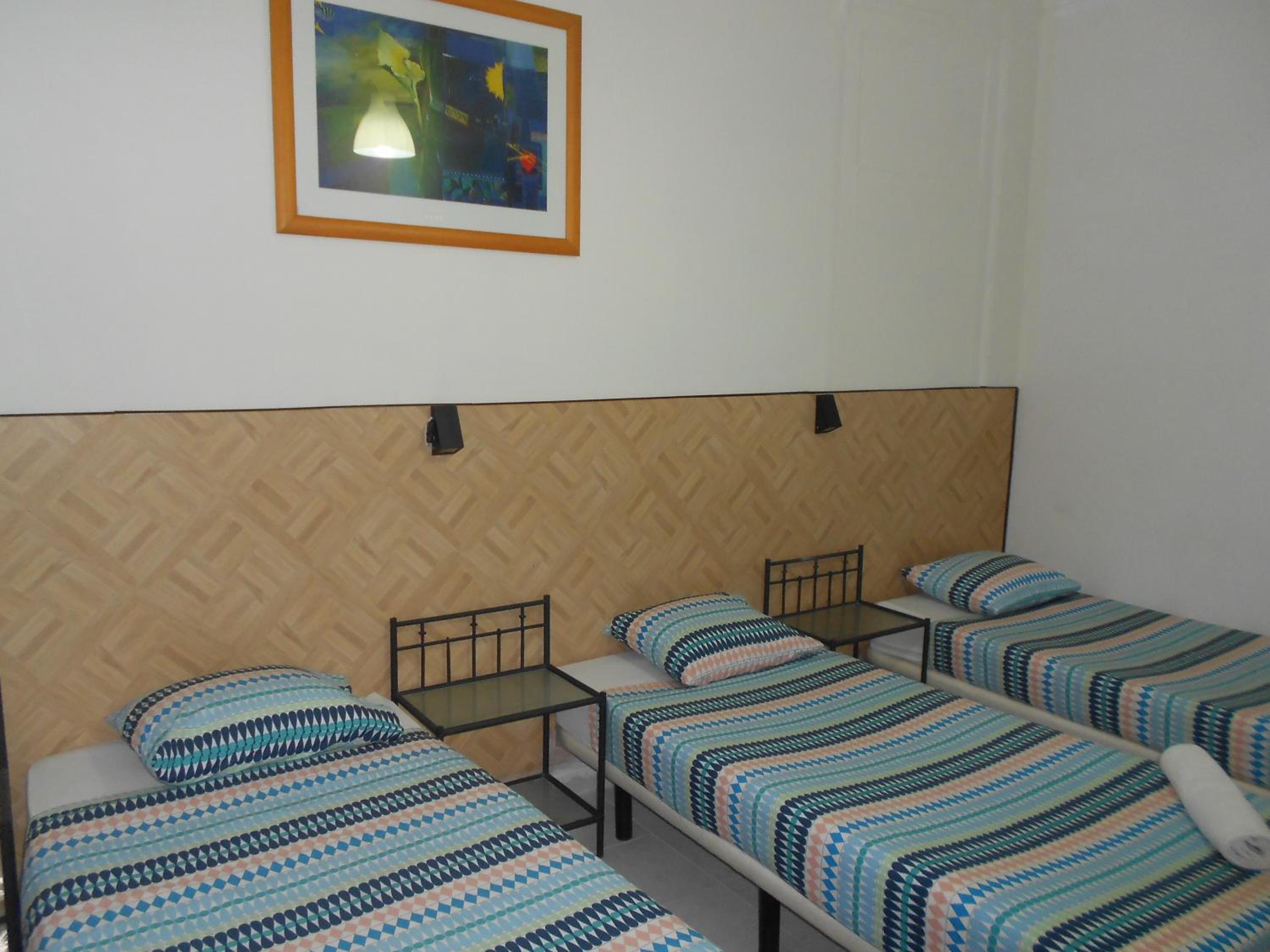 Crescent Rooms