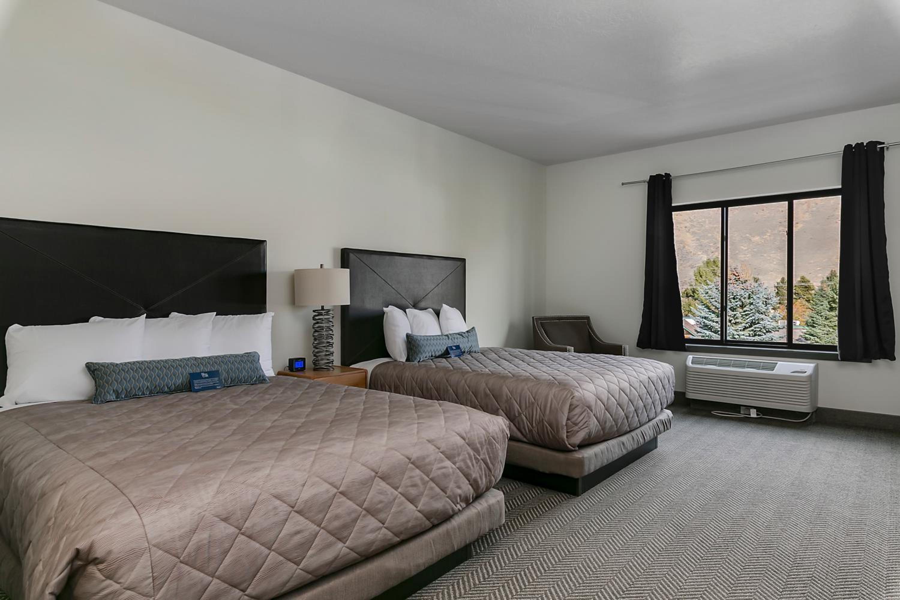 Silver Creek Hotel - Property Image 48