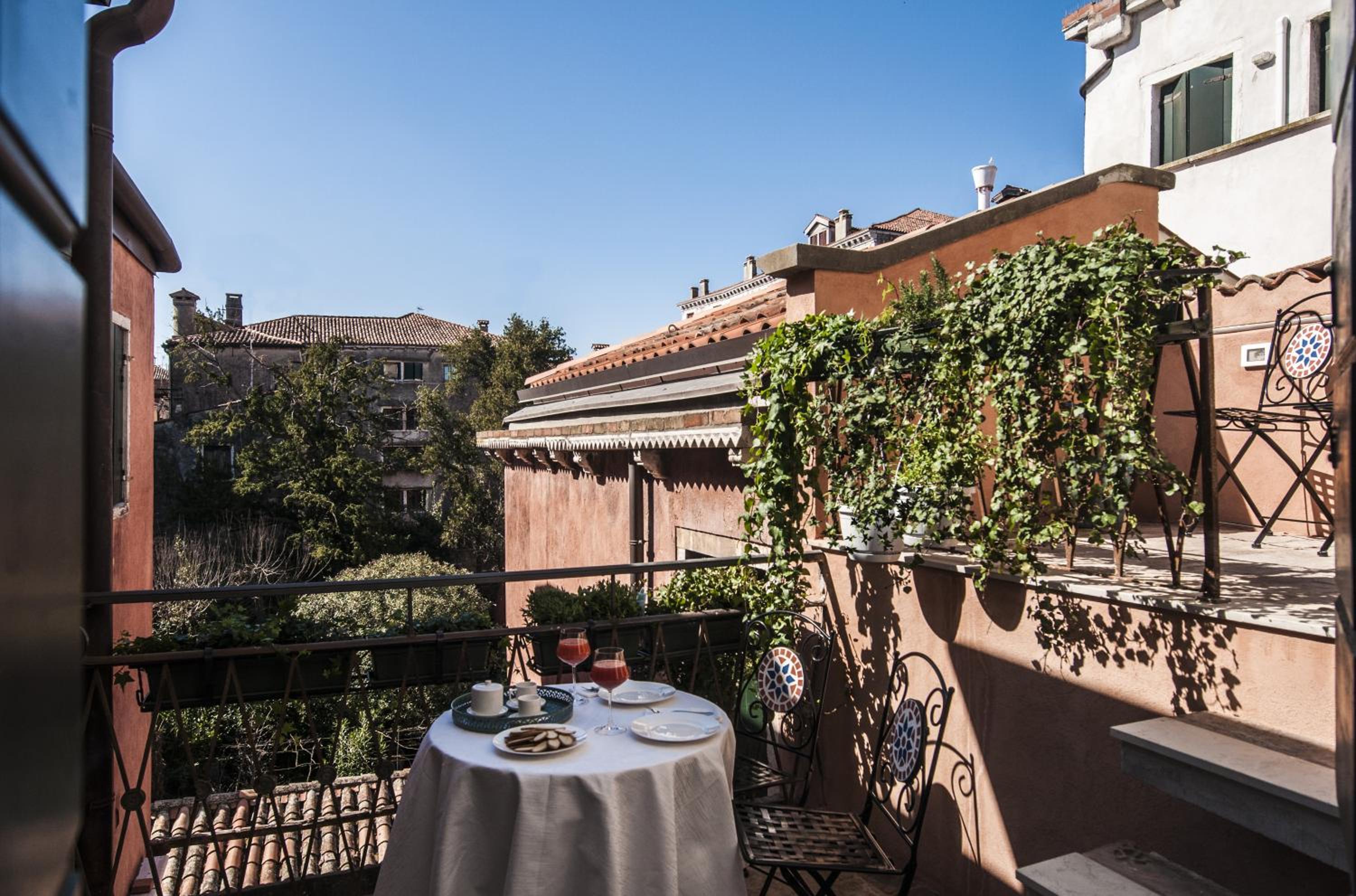 Apartment Cà Brunilda-luxury penthouse with terrace
