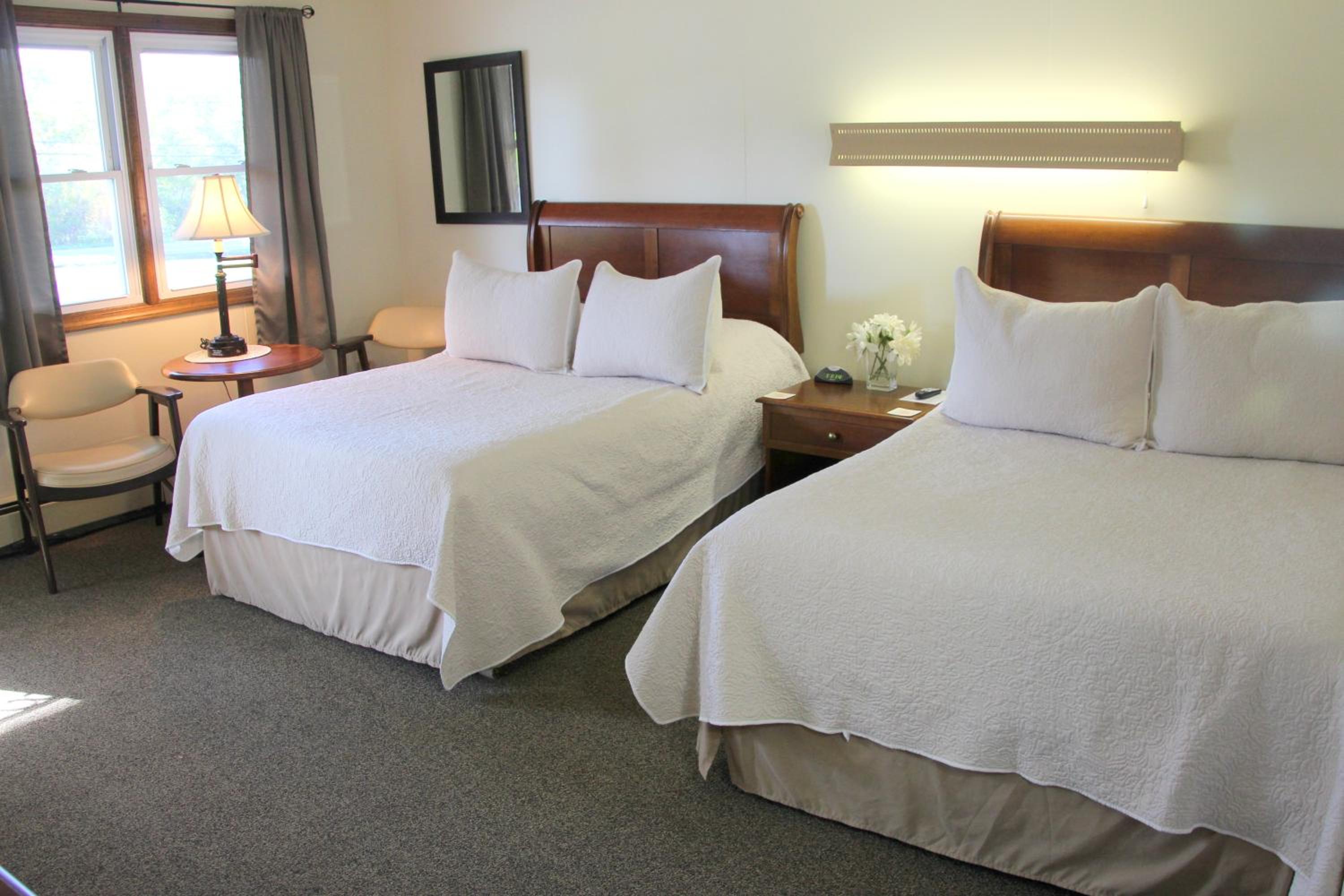 All Seasons Inn