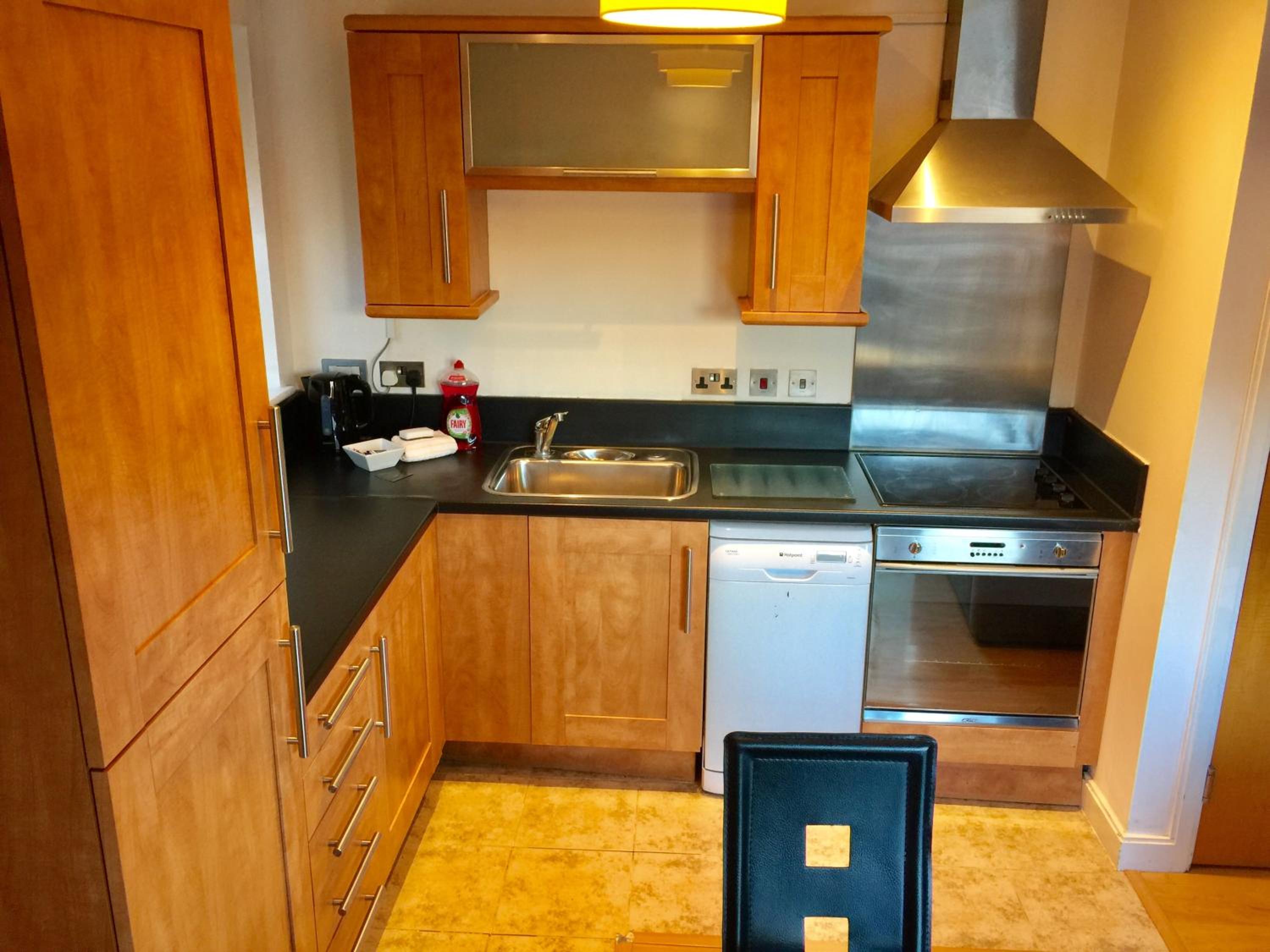 Leicester Vacations - Empire Serviced Apartments - Property Image 4