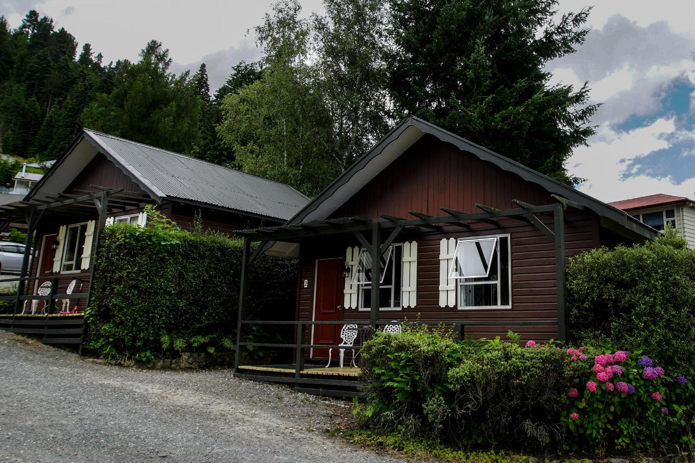 Greenacres Alpine Chalets & Villas view 3