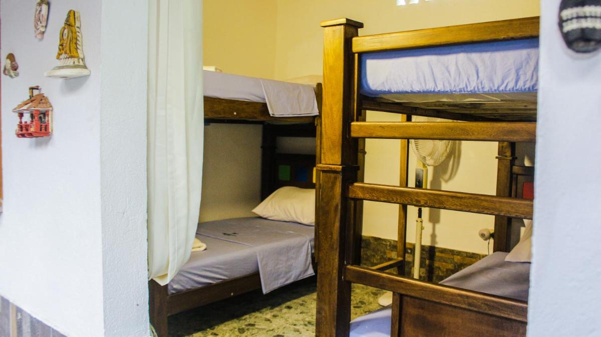 Playa Samara Hostel