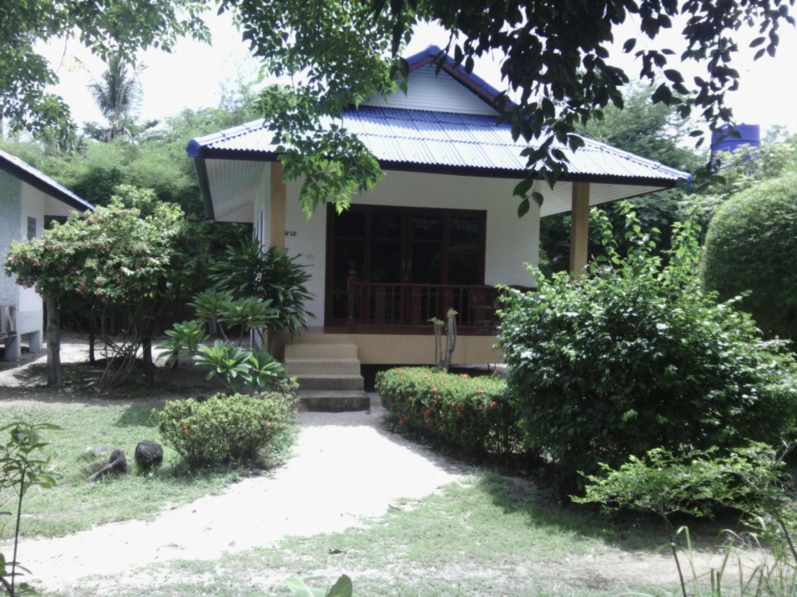 Rung Arun Resort