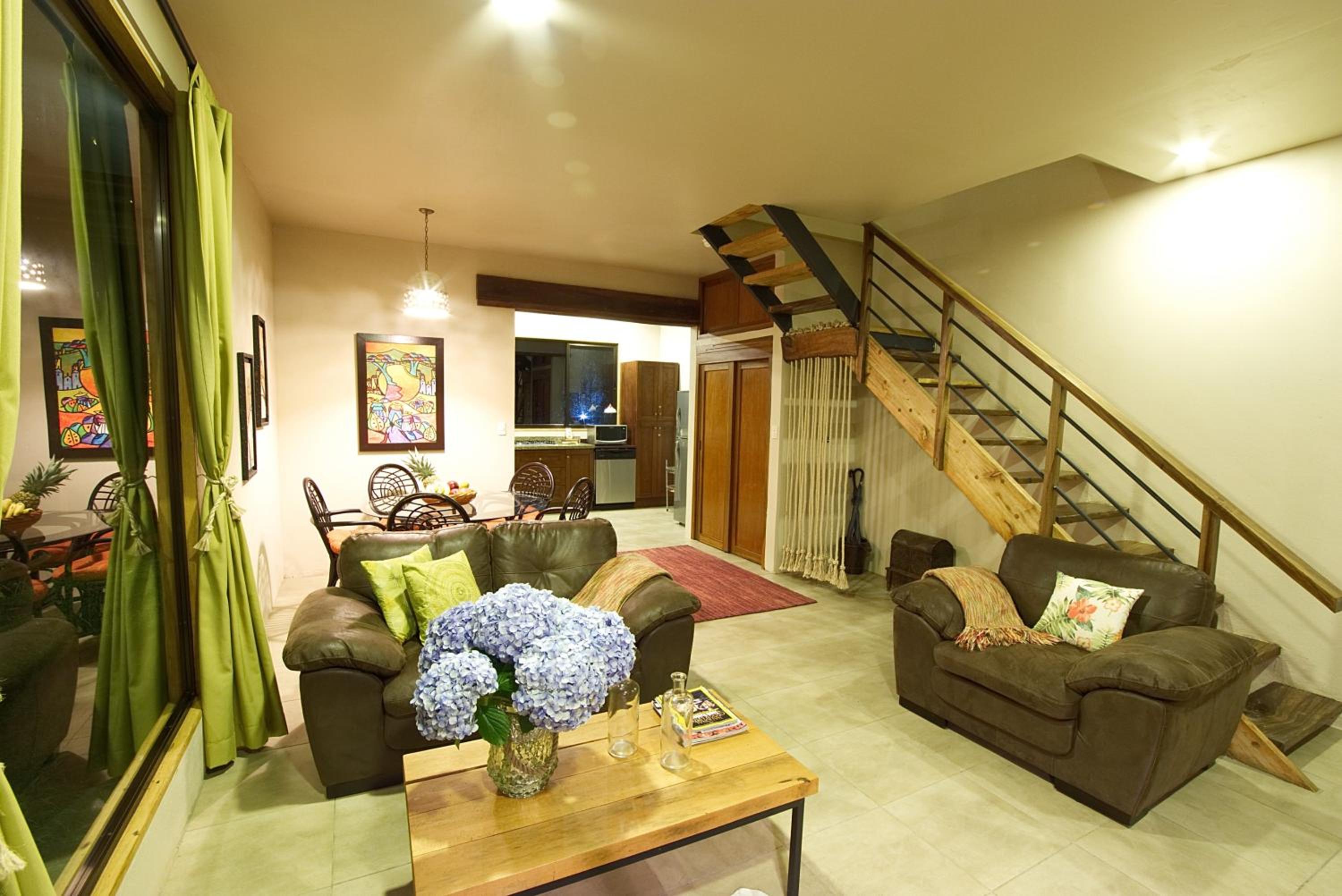 Monteverde Casa Mia, near main attractions and town!