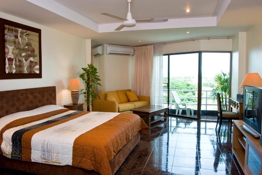 hotel room