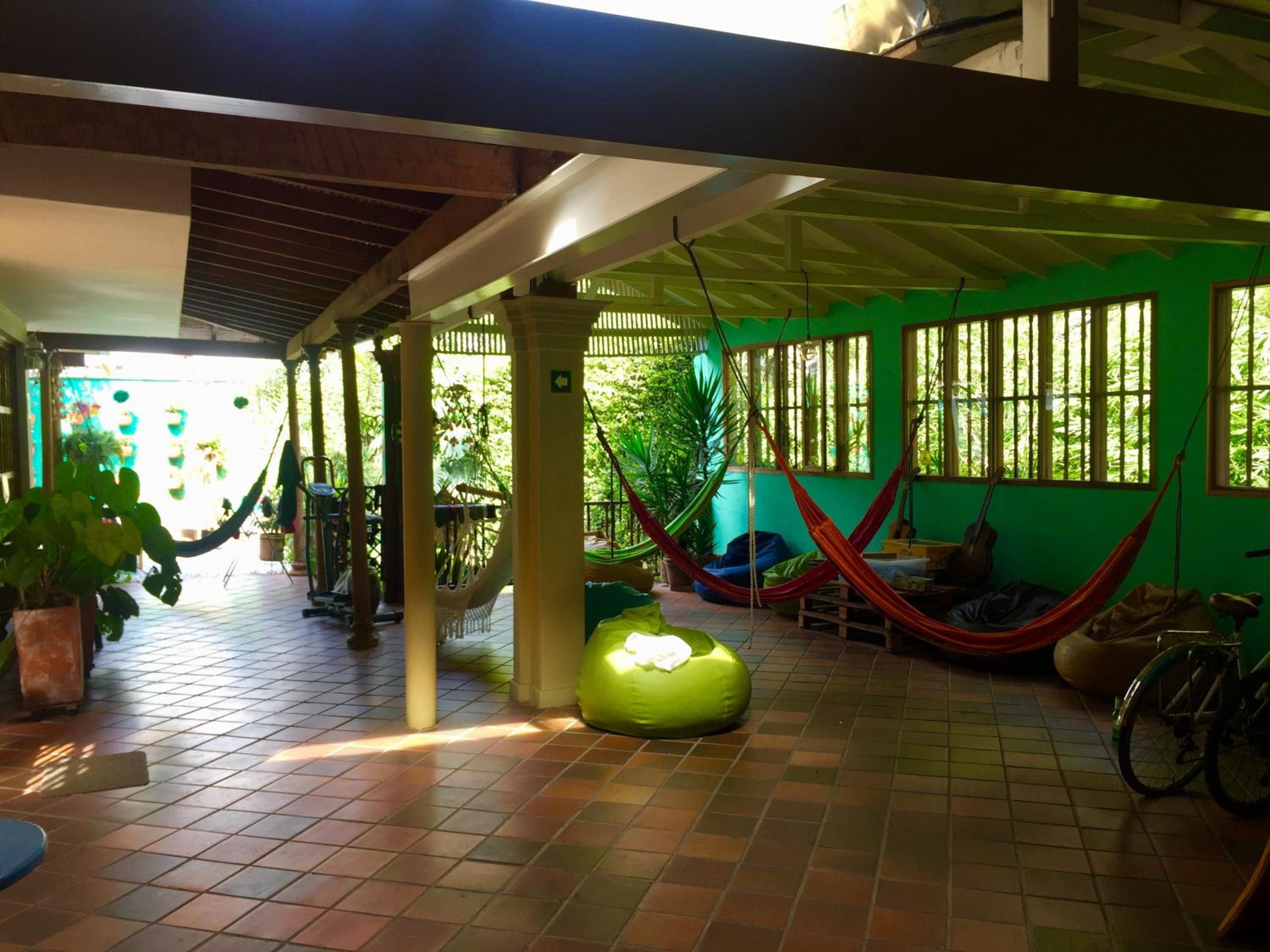Yolo Hostel Medellin