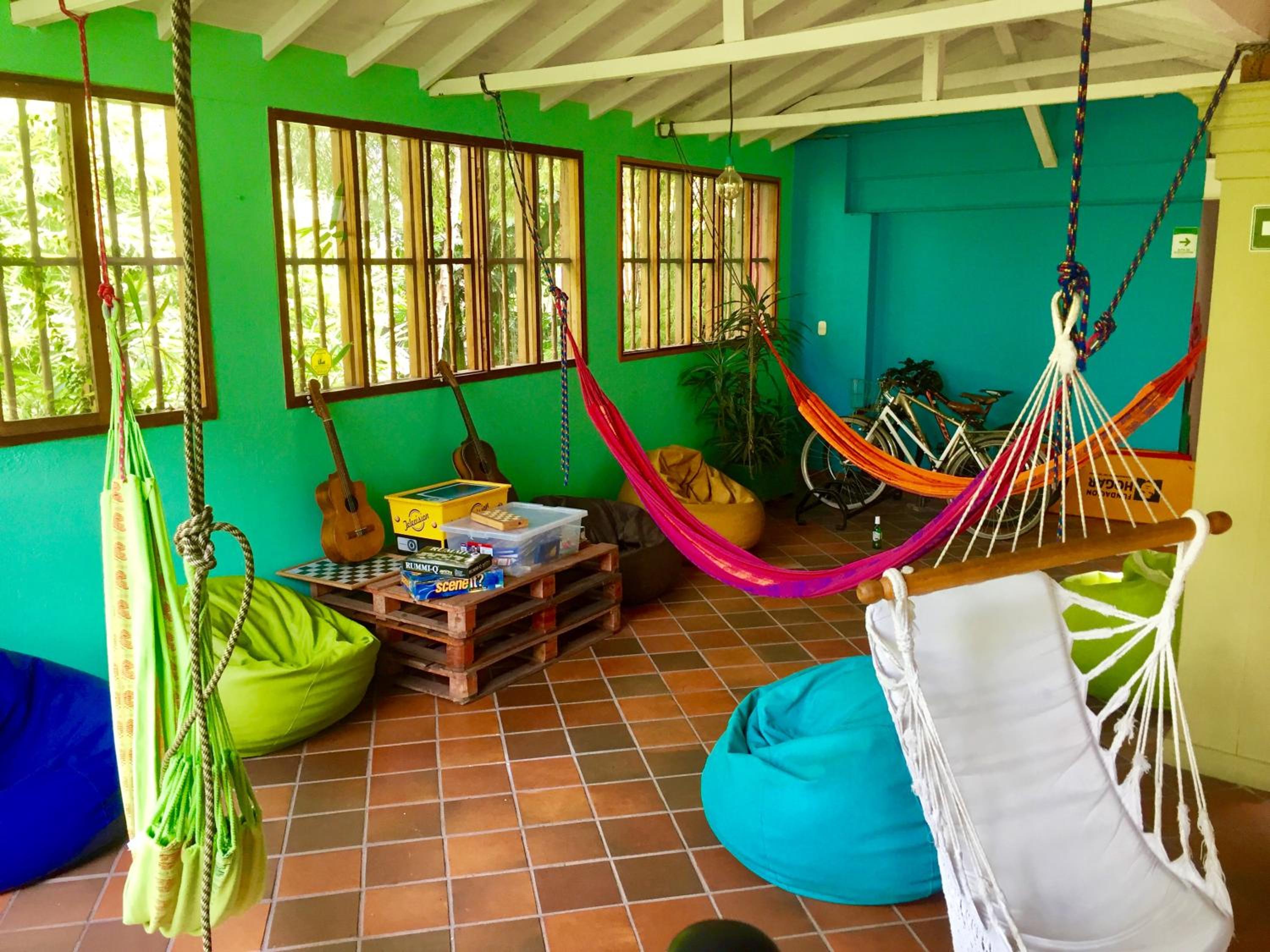 Yolo Hostel Medellin