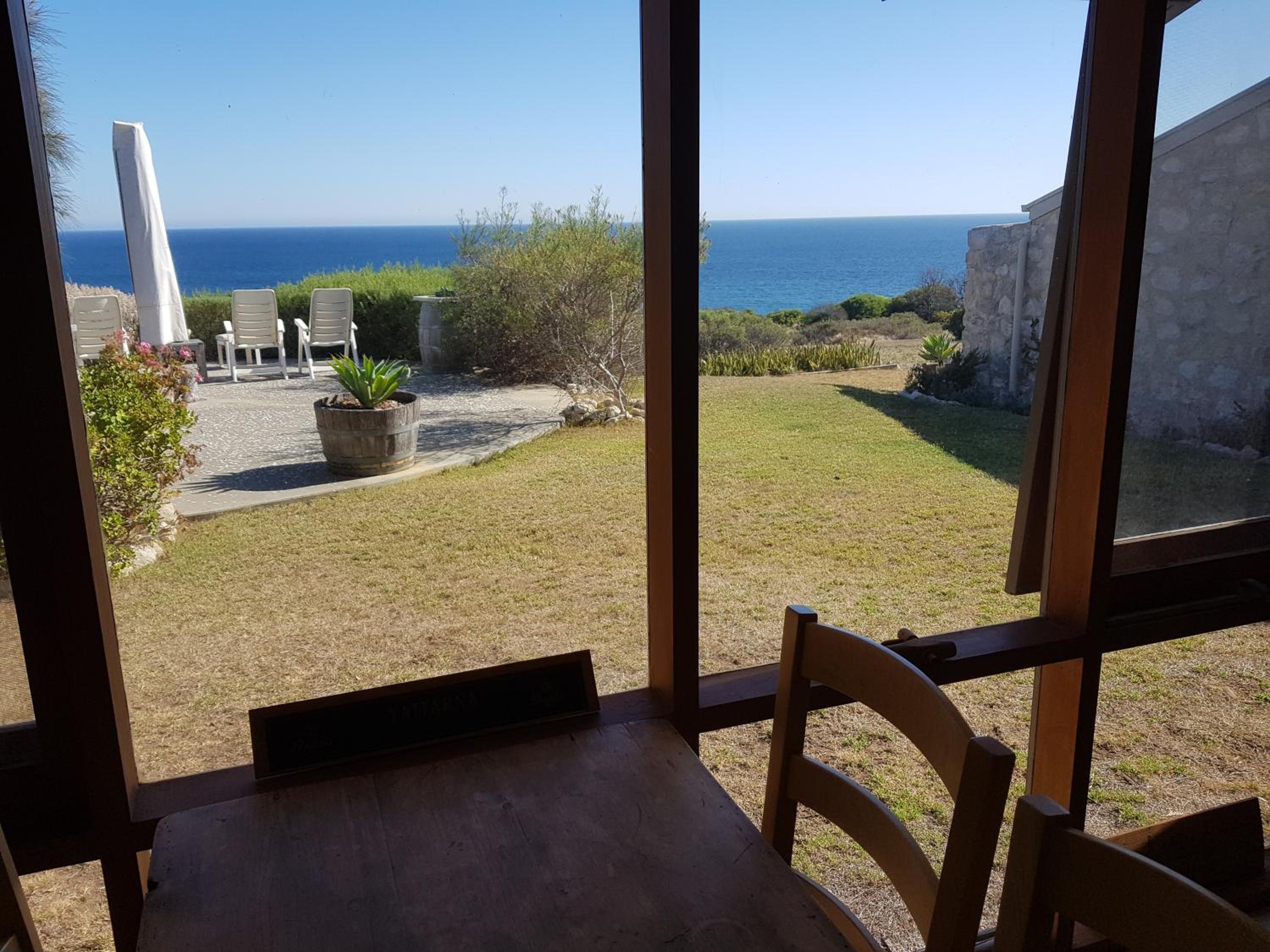 tu Emuz Stone Beachfront Villa, Emu Bay, Kangaroo Is