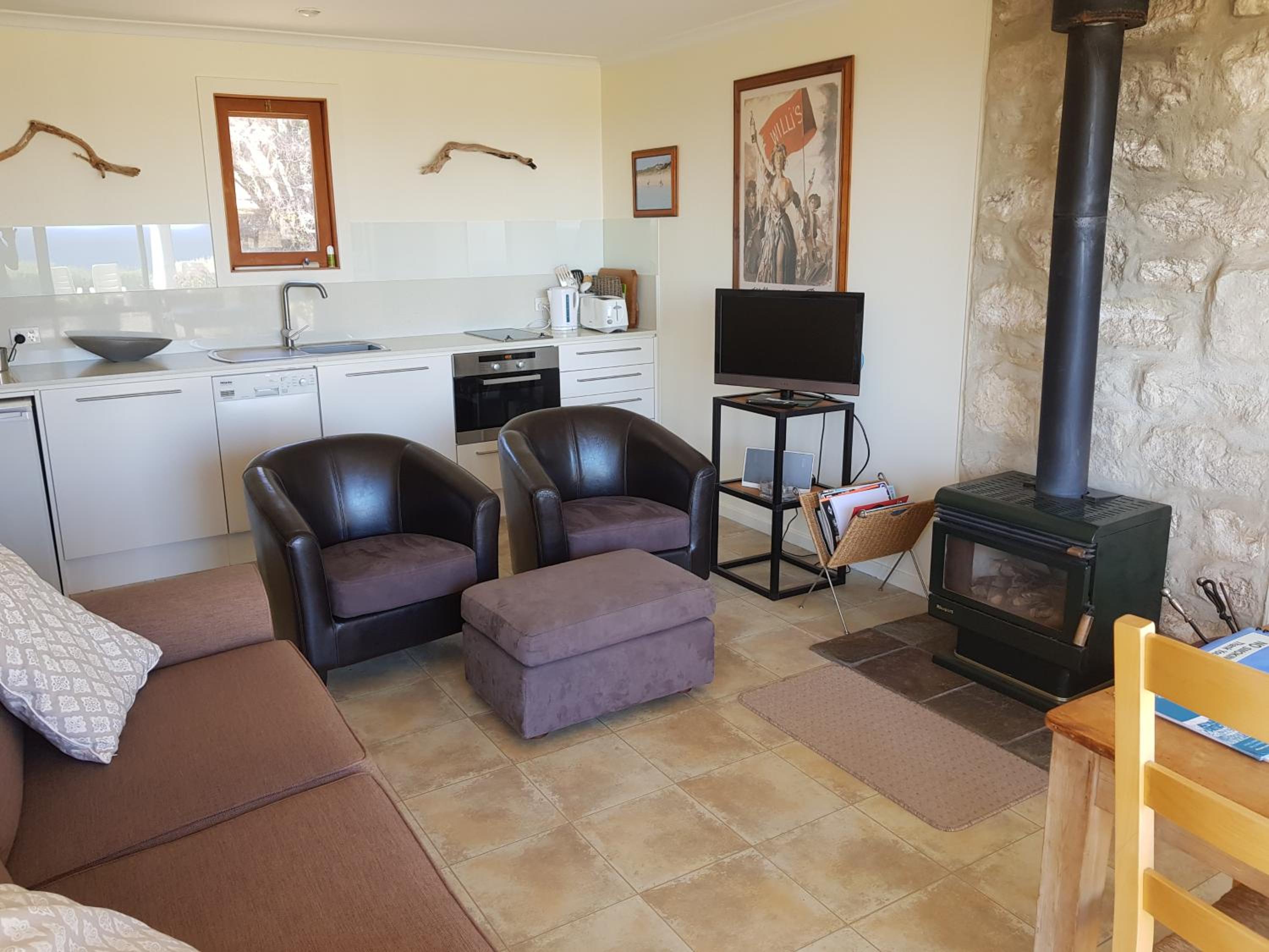 tu Emuz Stone Beachfront Villa, Emu Bay, Kangaroo Is