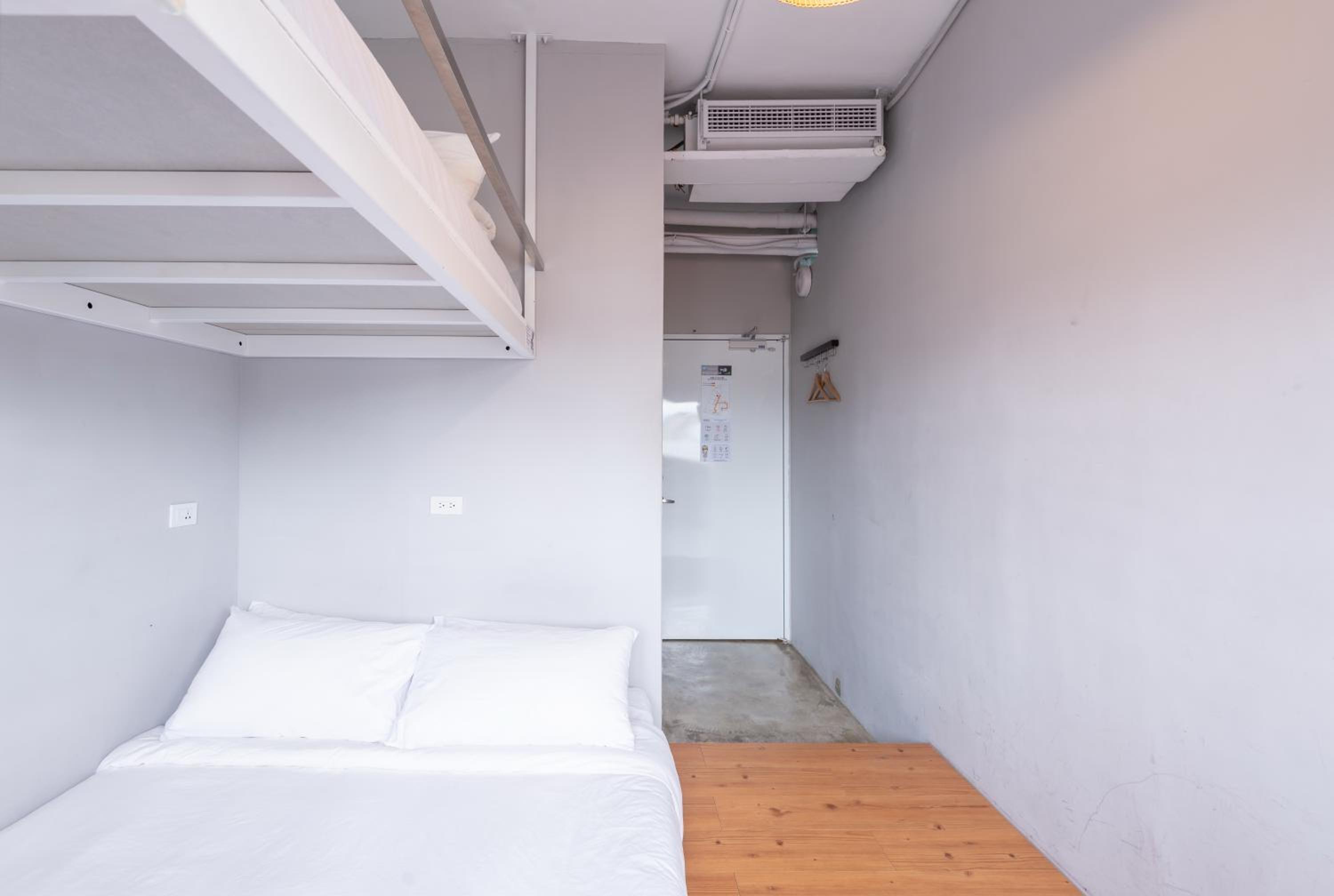 May Rooms Taipei Main Station